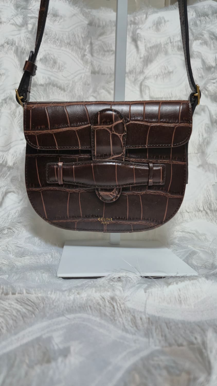 셀린느 시메트리컬 미니백 상품이미지2