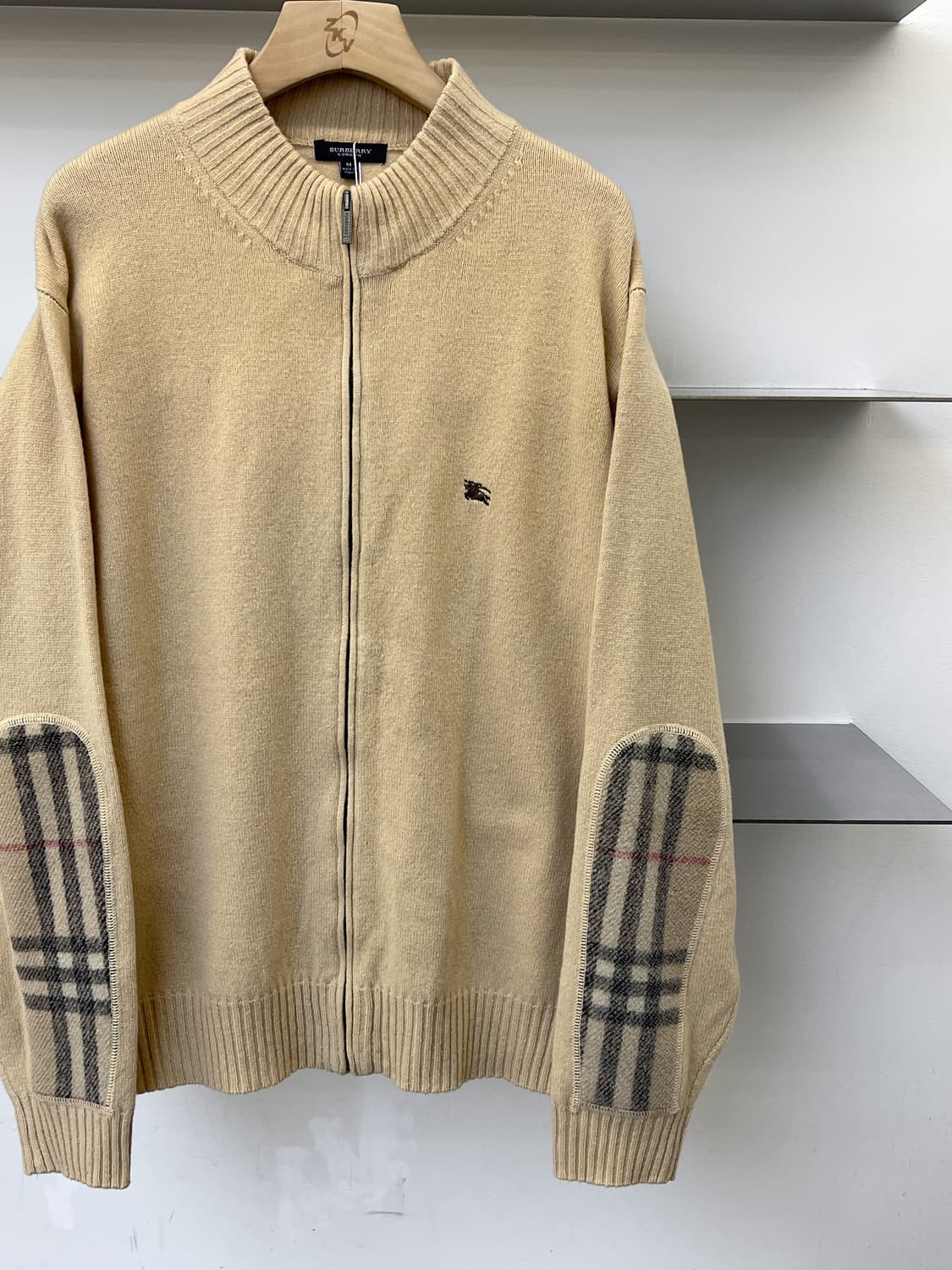 버버리 노바 체크 엘보우 패드 집 니트 상품이미지3