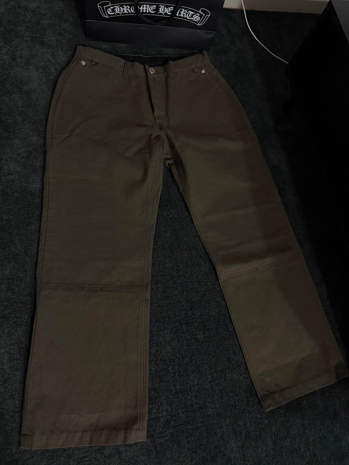 [34] 크롬하츠 레더 크로스 패치 더블니 워크팬츠 상품이미지3