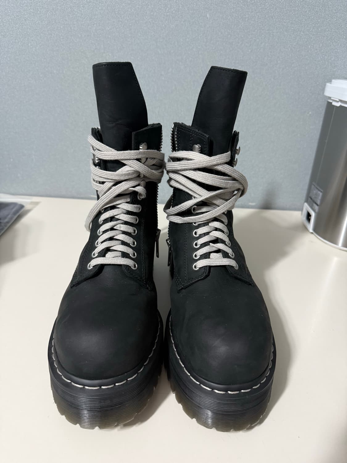 닥터마틴 x 릭 오웬스 쿼드 솔 스틸 토 부츠 블랙 285 상품이미지2