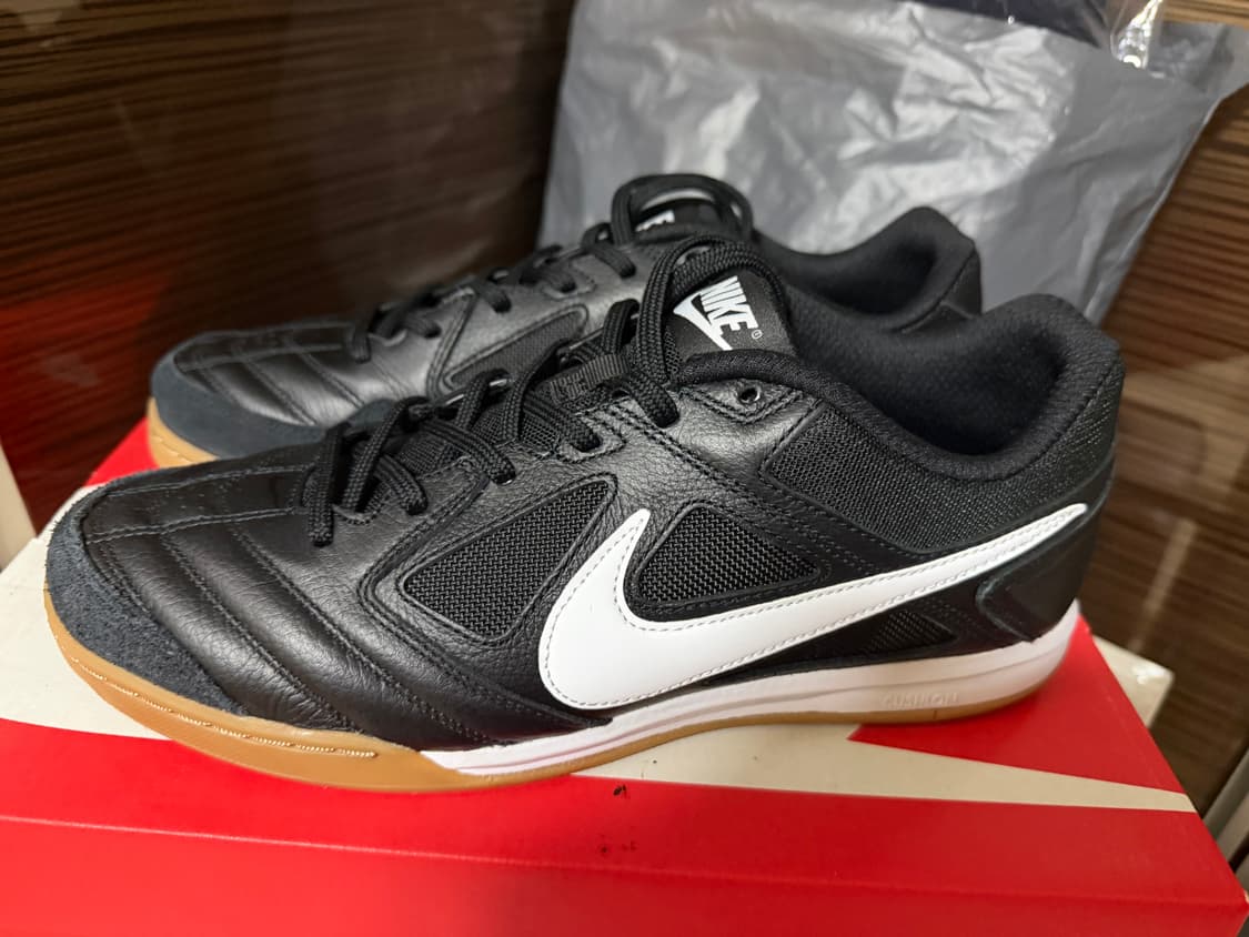 나이키 가토 상품이미지1