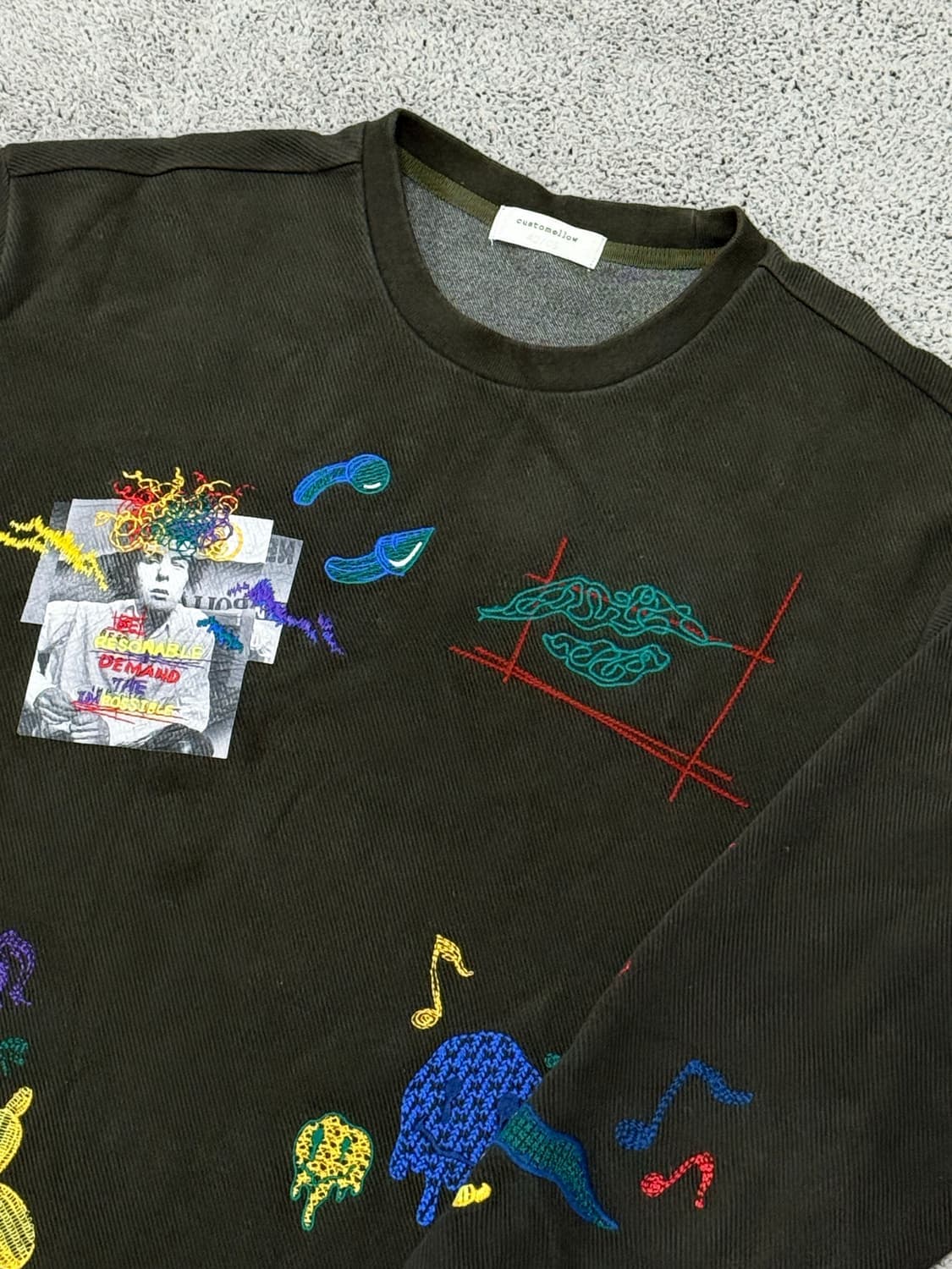 (105) 커스텀멜로우 아트워크 맨투맨 상품이미지2