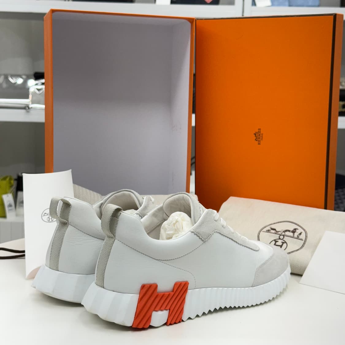 [42] 에르메스 카프스킨 바운싱 스니커즈 상품이미지2