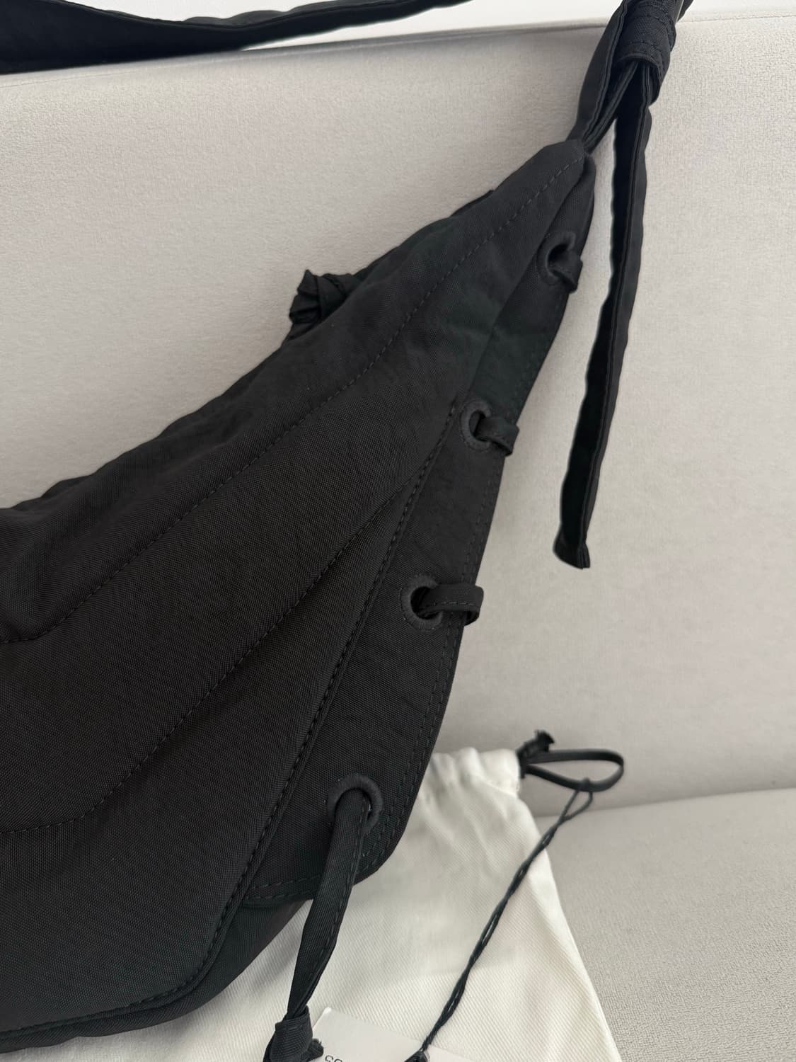 르메르 소프트 게임백 스몰 블랙 (더스트백, 택O) 상품이미지3