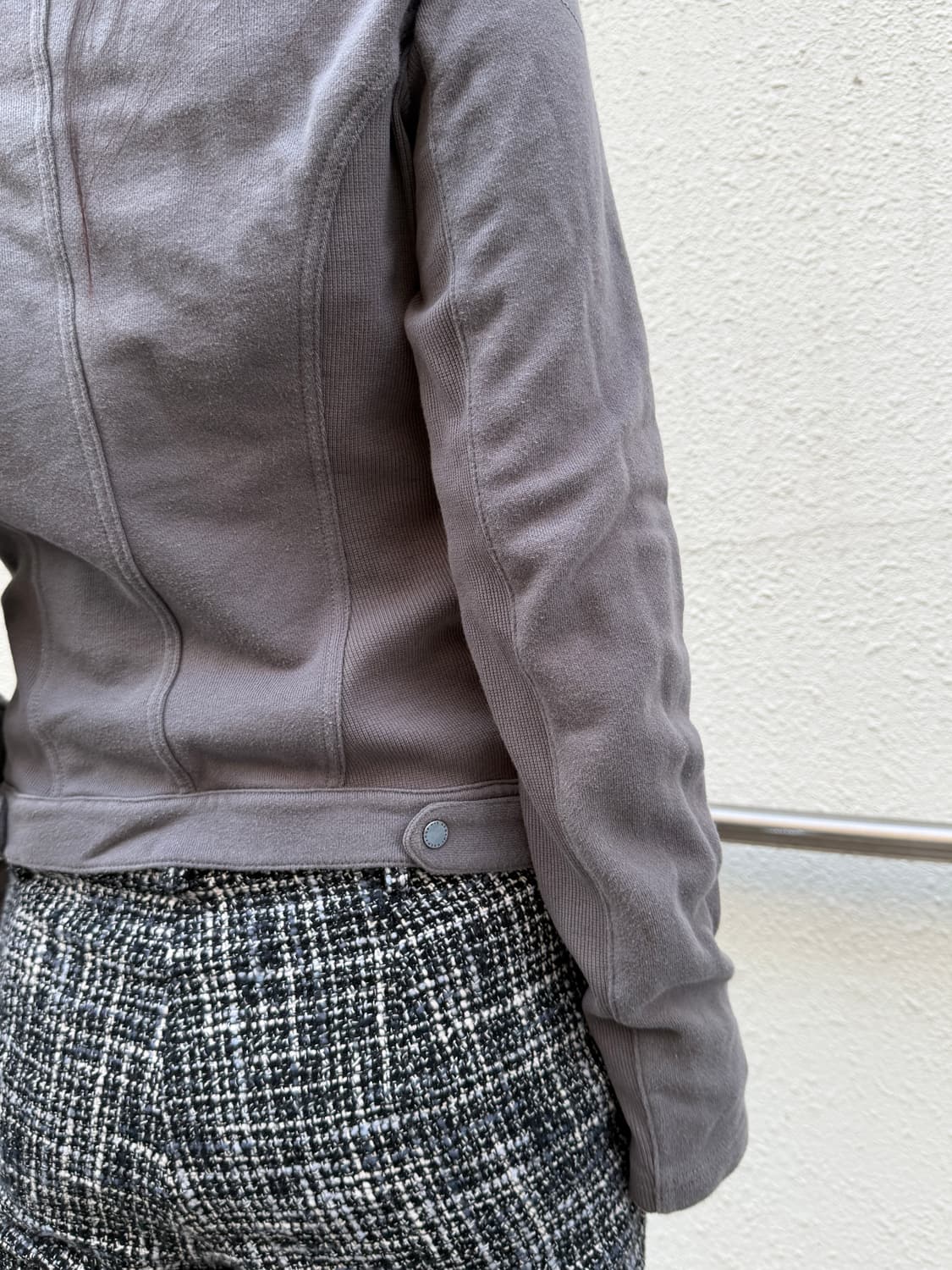 Armani Exchange Asymmetric Zip Rider JK 상품이미지5