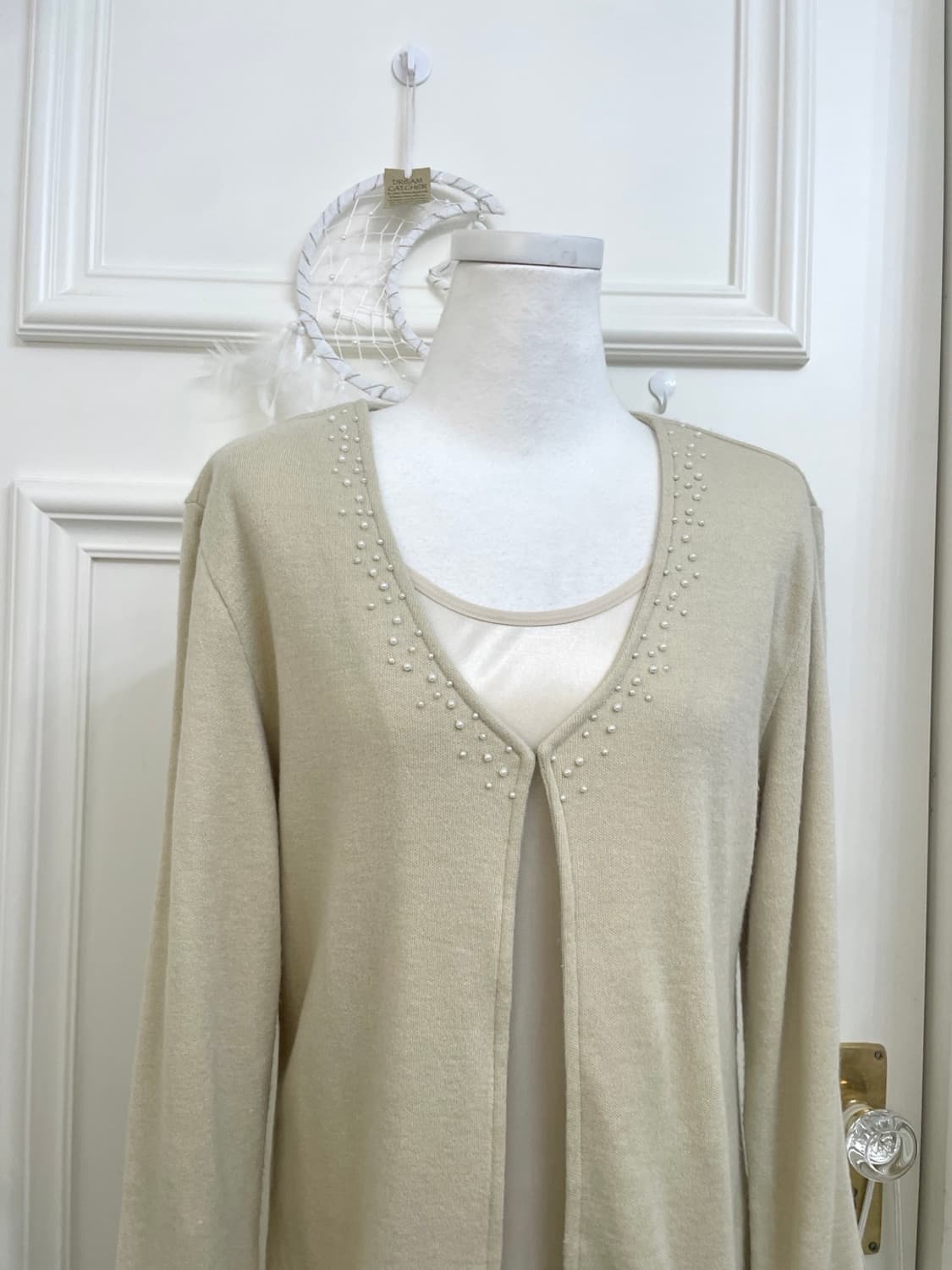 cream beige pearl point one-button cardi 상품이미지6