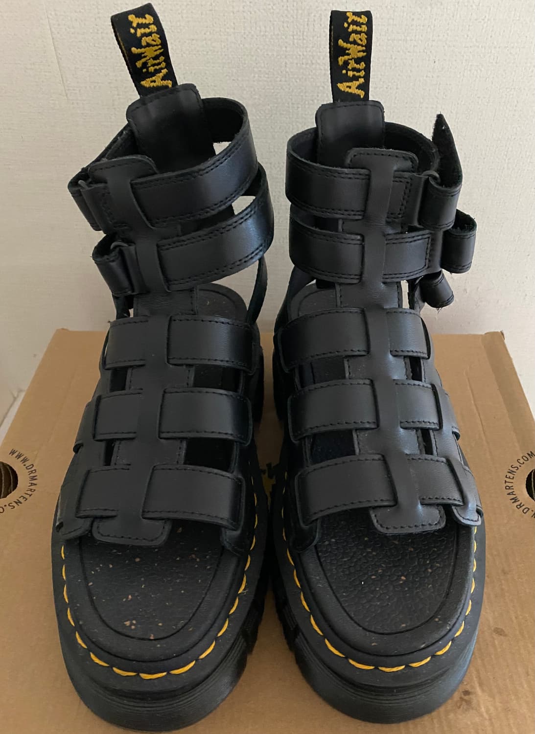 닥터마틴 리키 글래디에이터 나파 럭스 (225~230) 상품이미지4