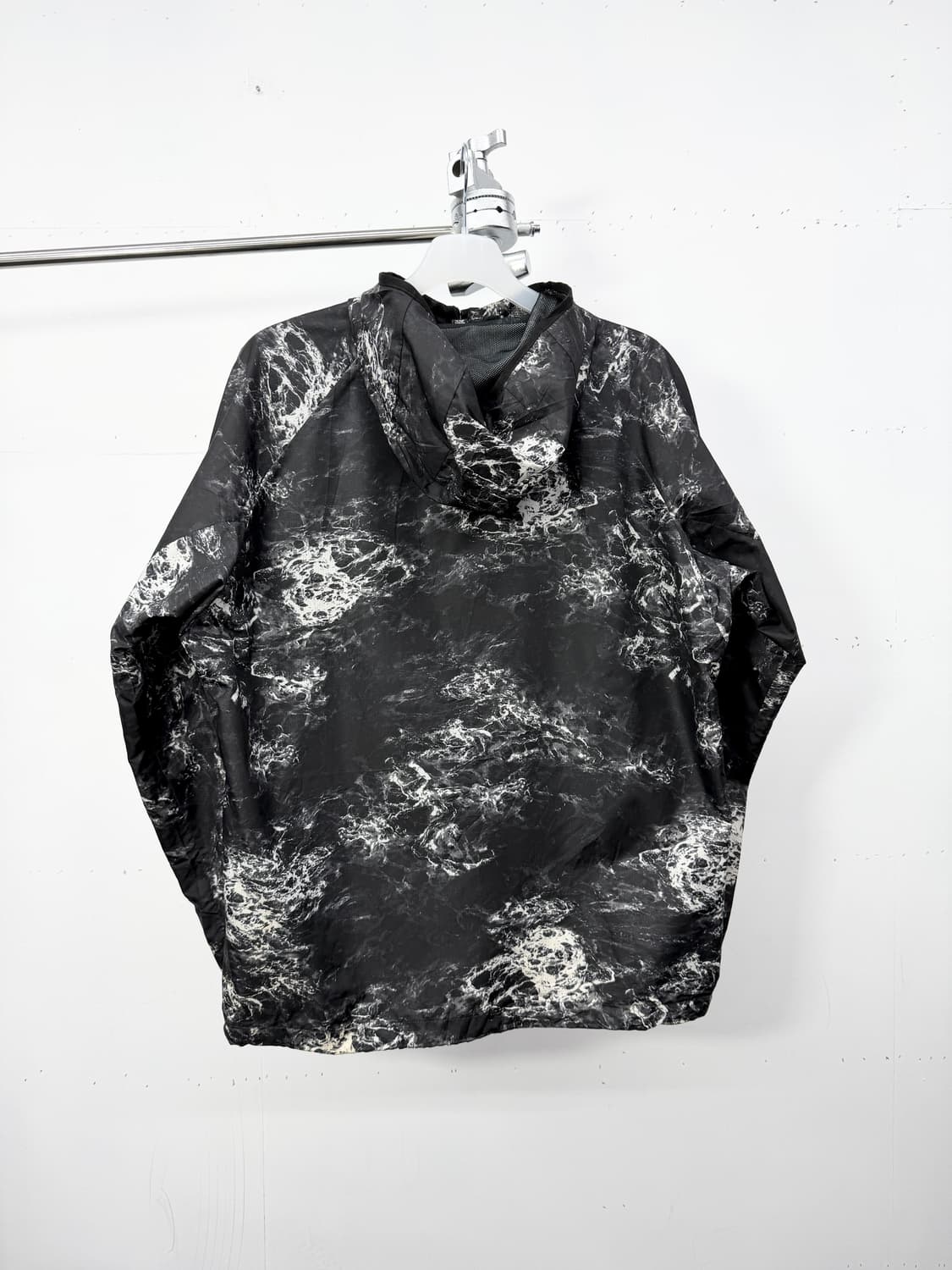 Oakley windbreaker 상품이미지2