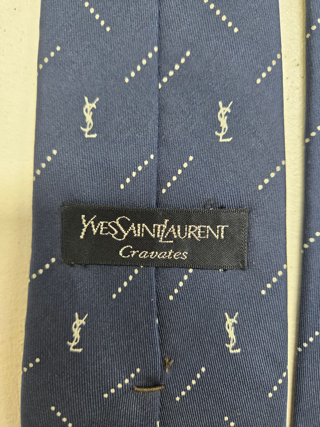 입생로랑 YSL 모노그램 네이비 실크 넥타이 상품이미지3