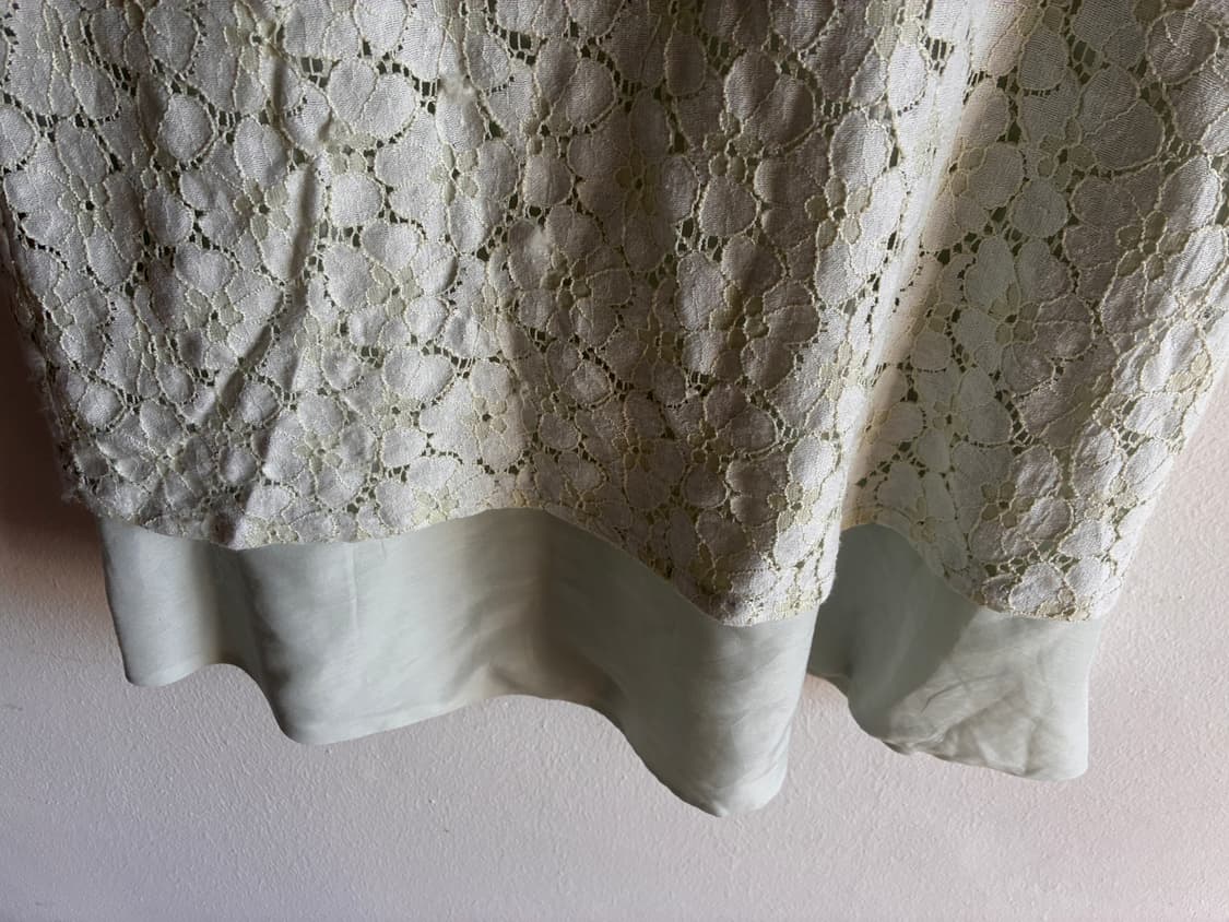 Flower Lace Detail Tee 상품이미지2