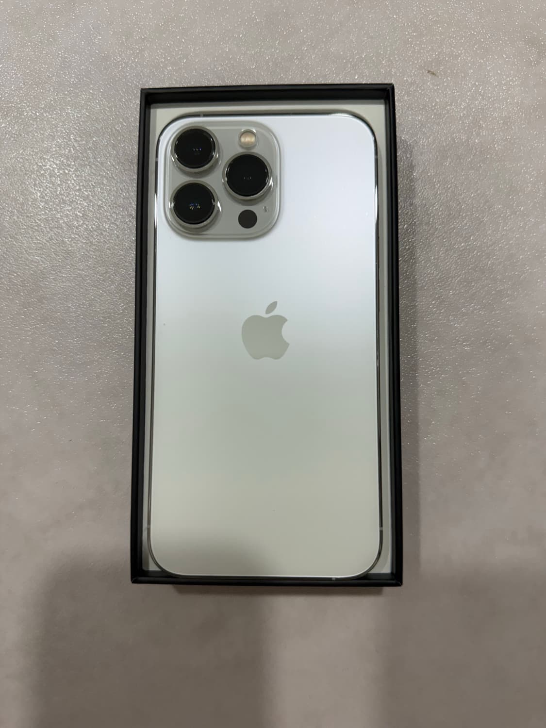 아이폰 13 Pro 화이트 실버 128GB 상품이미지1