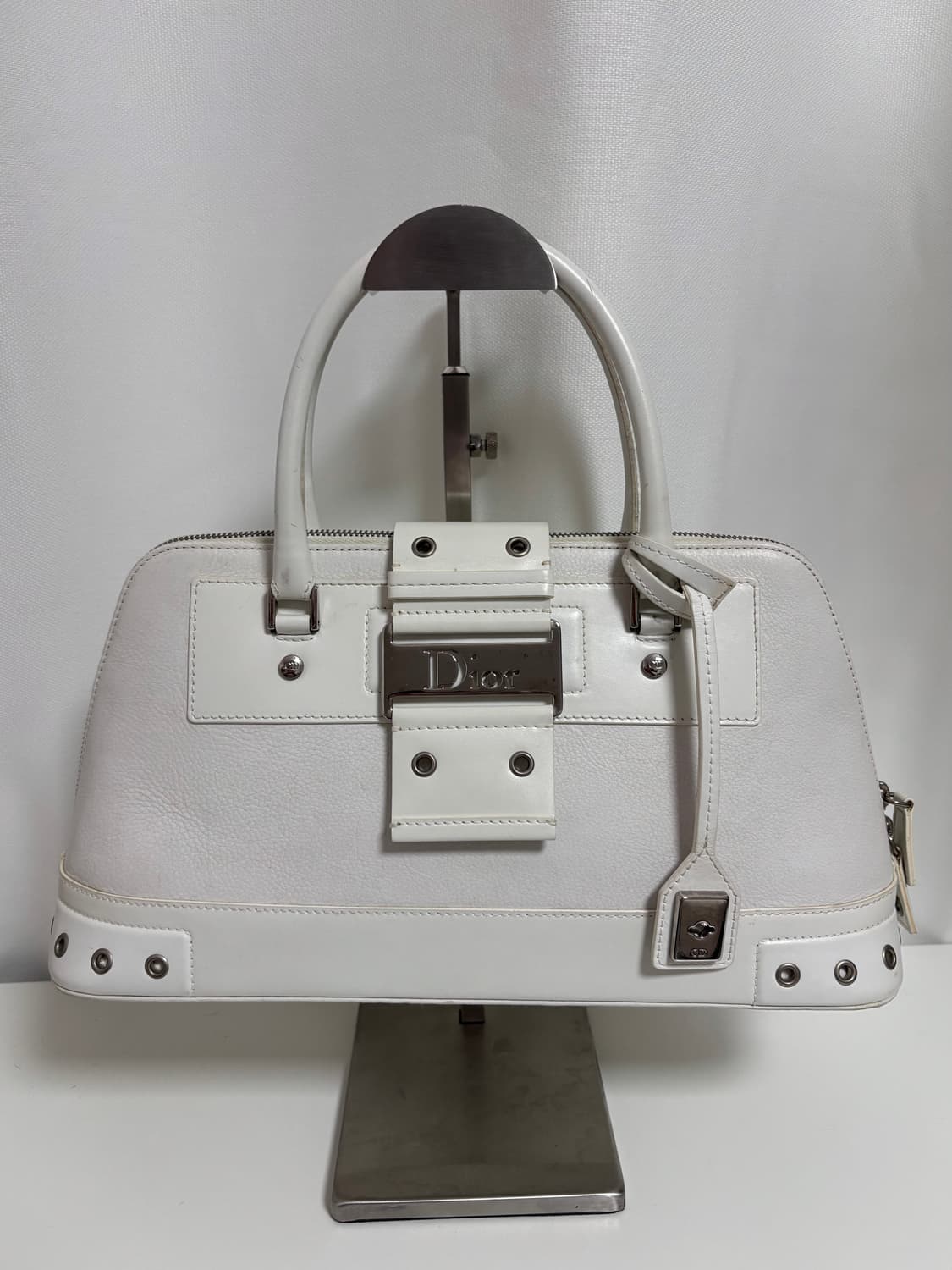 디올 스트릿시크 토트백 화이트 상품이미지1
