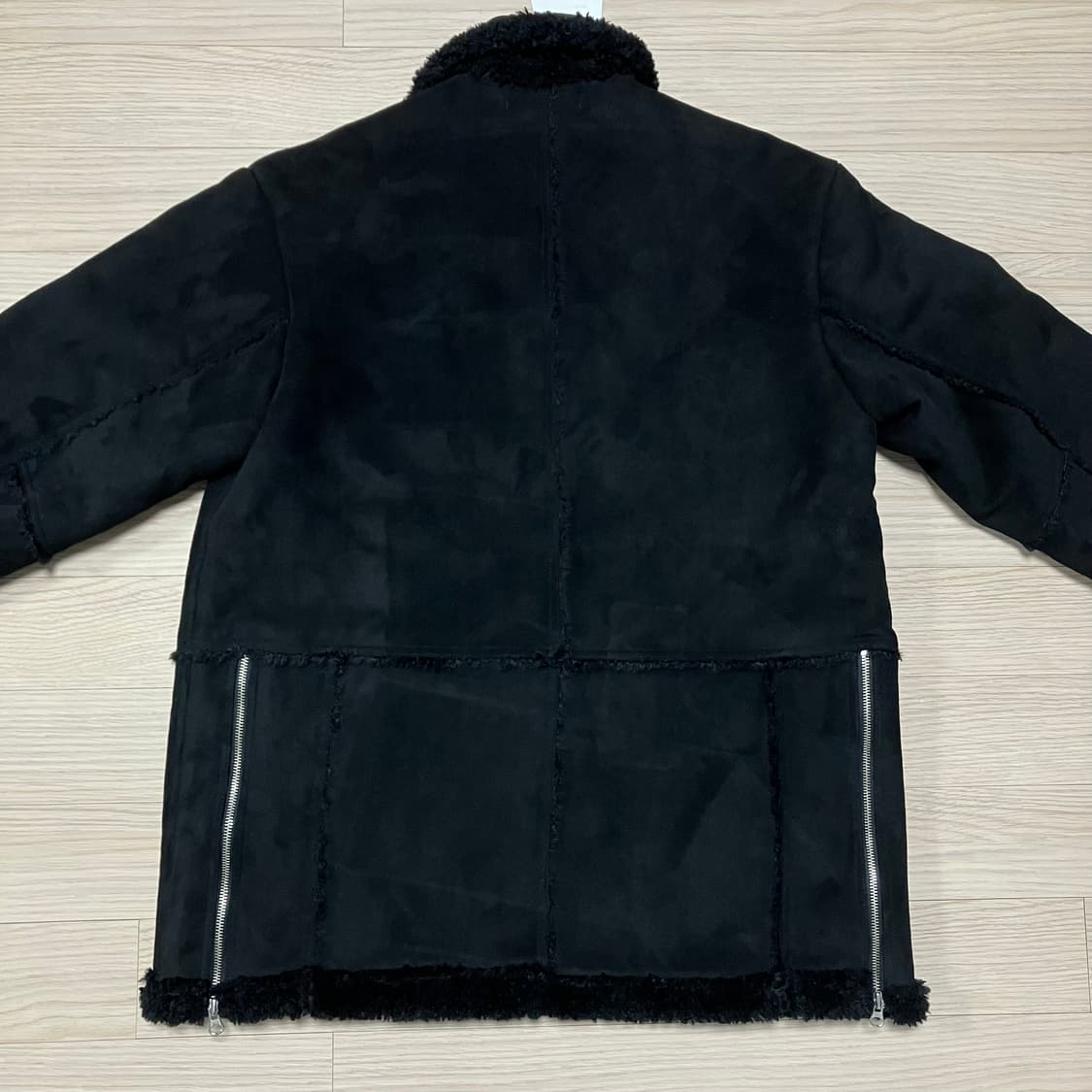 [새상품] 로우클래식 로클 리버서블 무스탕 블랙 상품이미지3