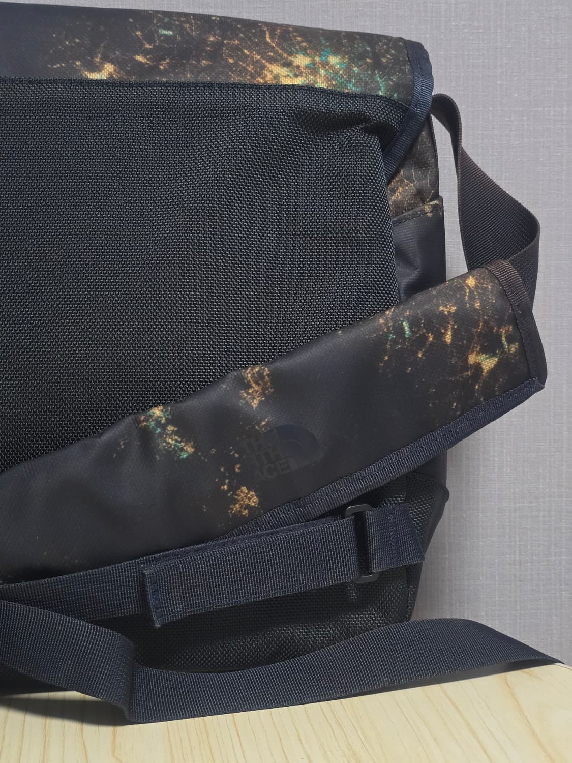 노스페이스 나이트 라이트 메신저백  상품이미지4