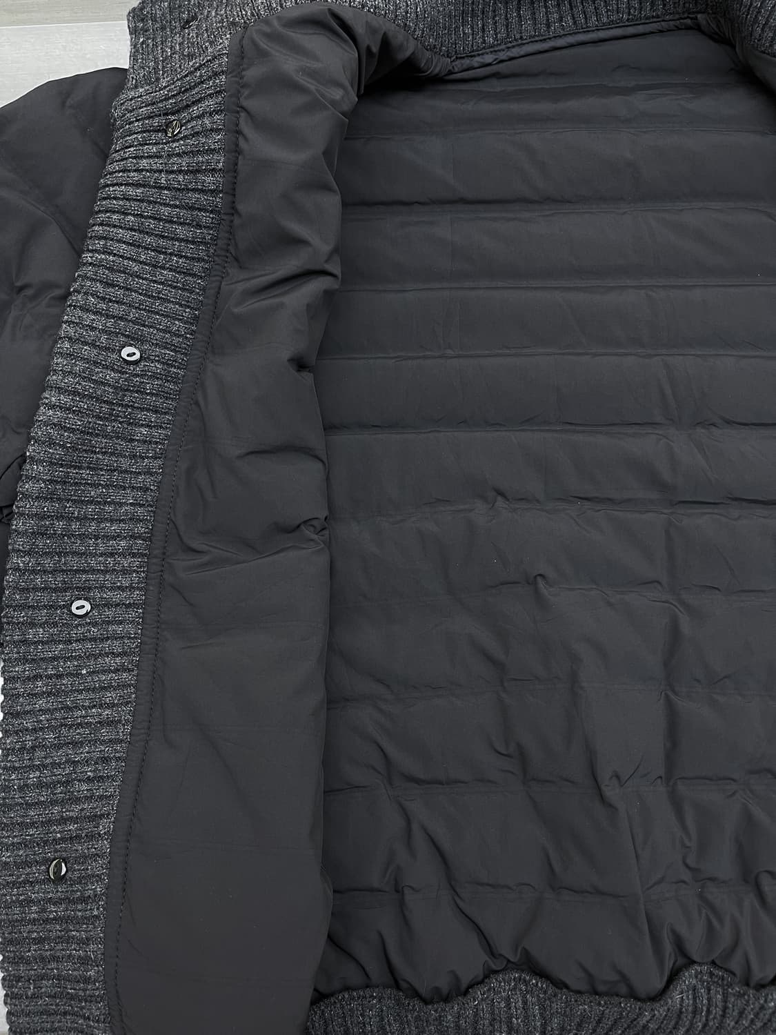 콤 사 이즘 패디드 버튼 가디건 상품이미지5