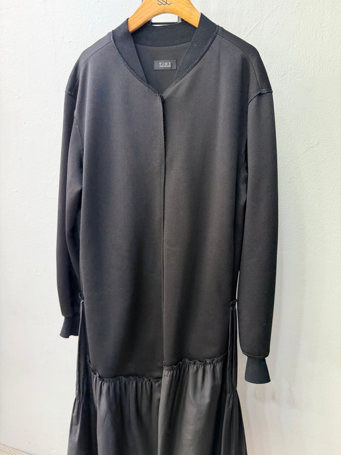 정품) TIME 타임 한섬 20ss 블랙 플레어 원피스 82F 상품이미지3