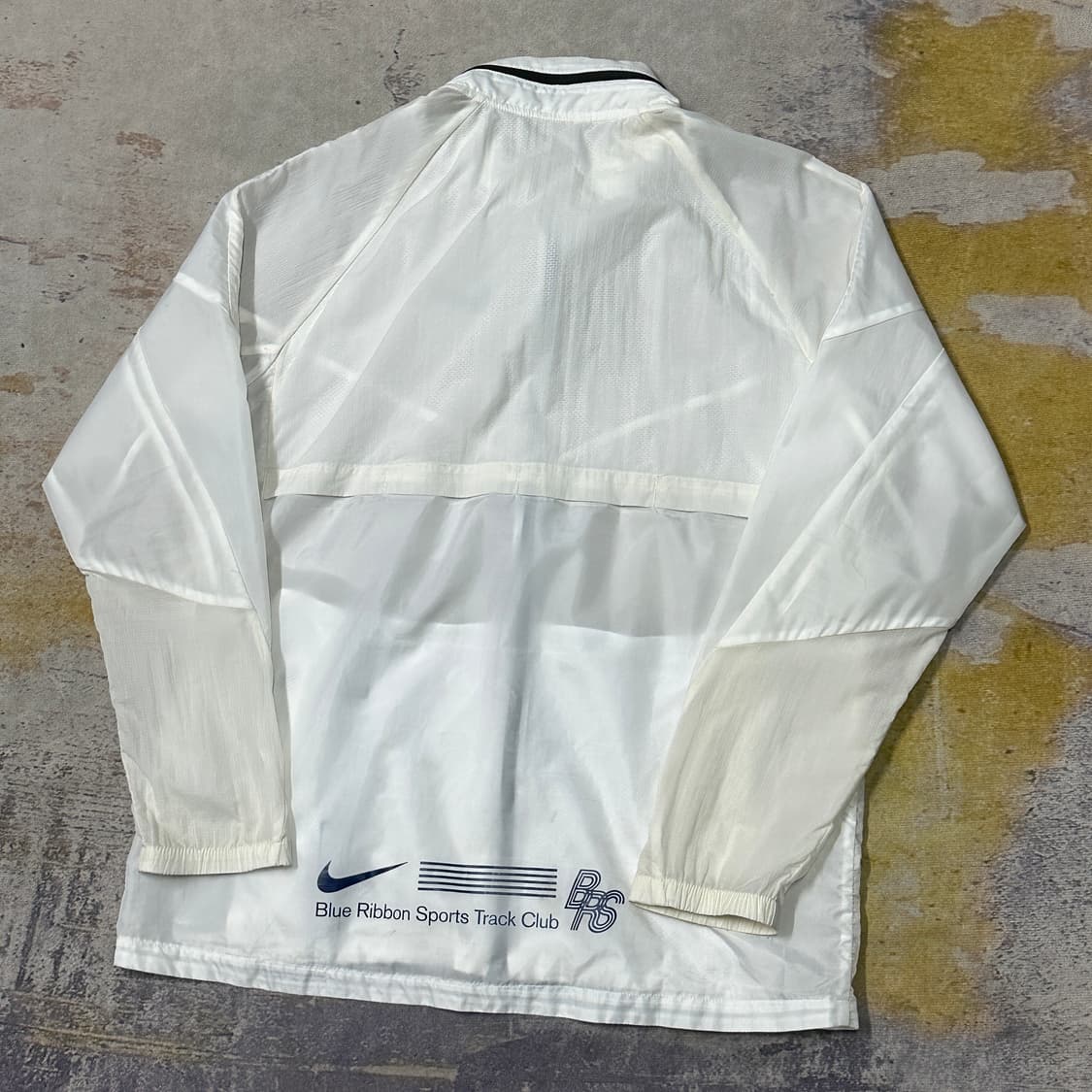 나이키 러닝 화이트 바람막이 XL 상품이미지3
