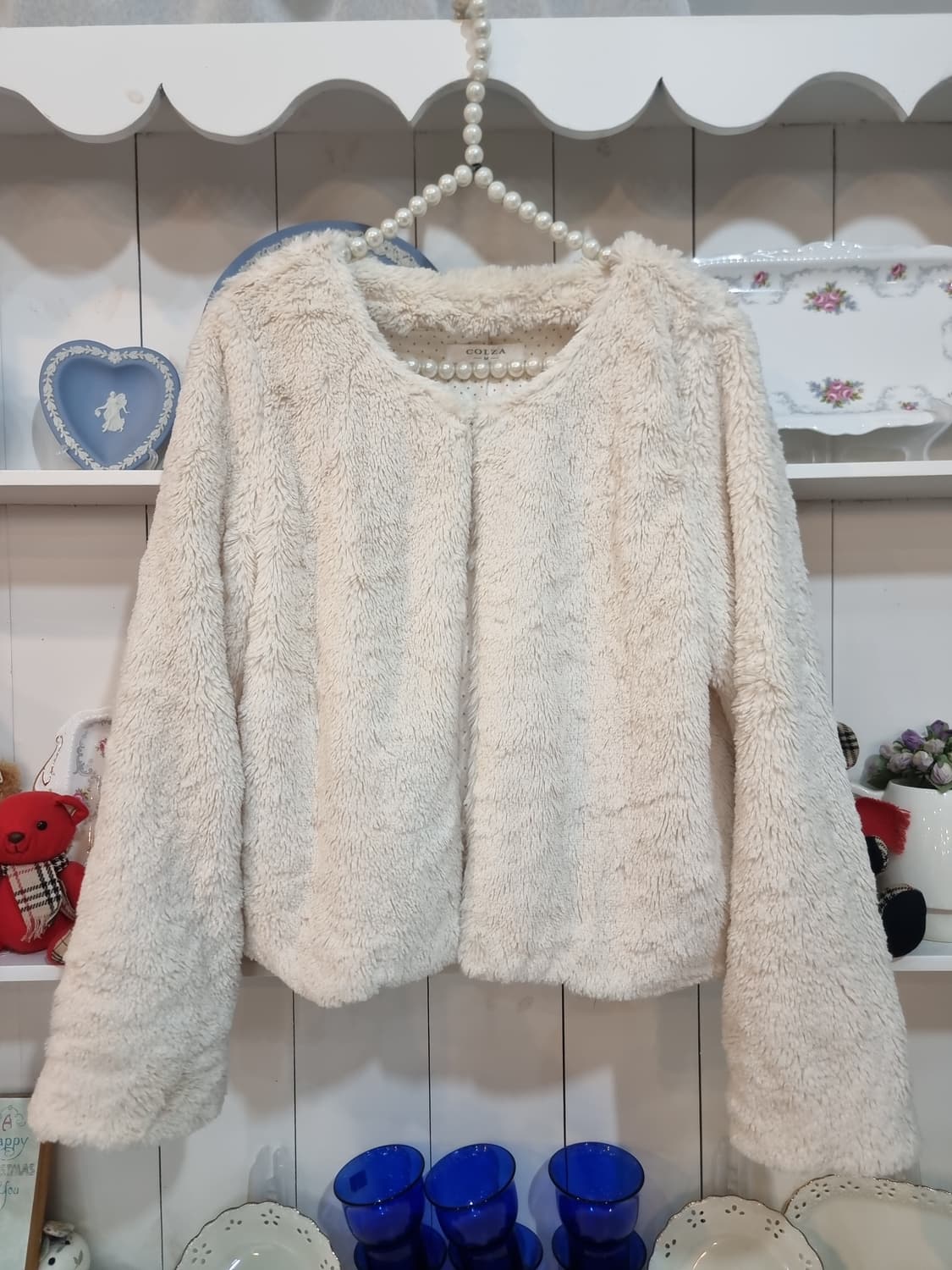 COLZA(콜자) 아이보리 페이크퍼 노카라 숏 자켓 상품이미지1