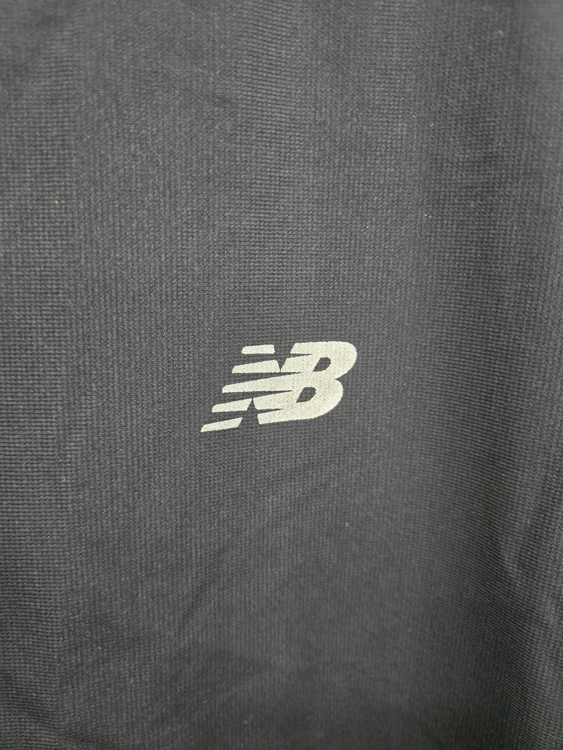 95,M )) New balance 뉴발란스 반팔티셔츠! 깔끔한 디자인~ 상품이미지2