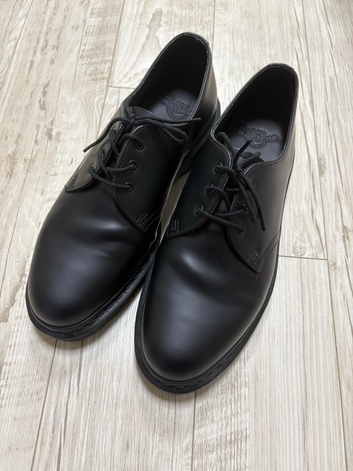 닥터마틴 1461 3홀 모노 블랙 280 상품이미지1