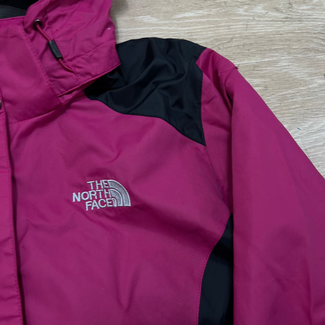 노스페이스 써밋 고어텍스 여성 스키복 보드복 스키점퍼 [핑크] M/95 상품이미지4