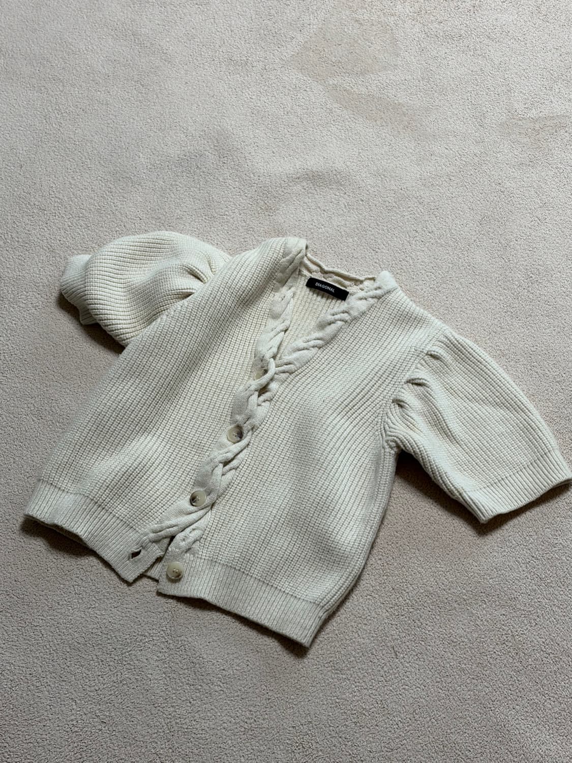 DIAGONAL 케이블 니트 가디건 아이보리 상품이미지2