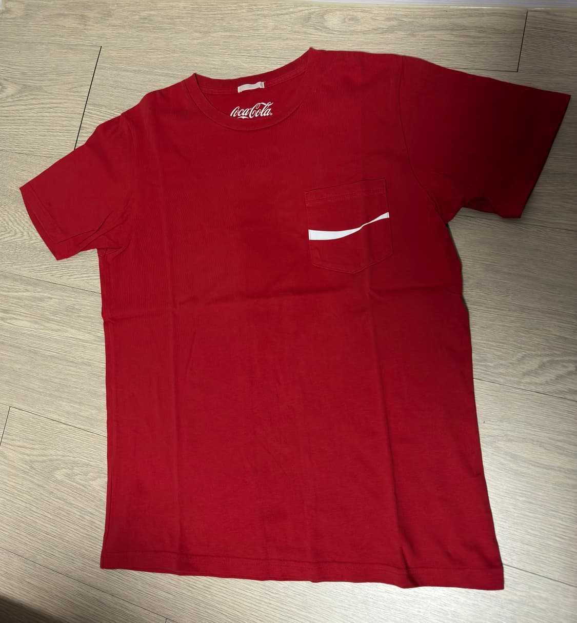 GU x 코카콜라 콜라보 티셔츠  상품이미지3