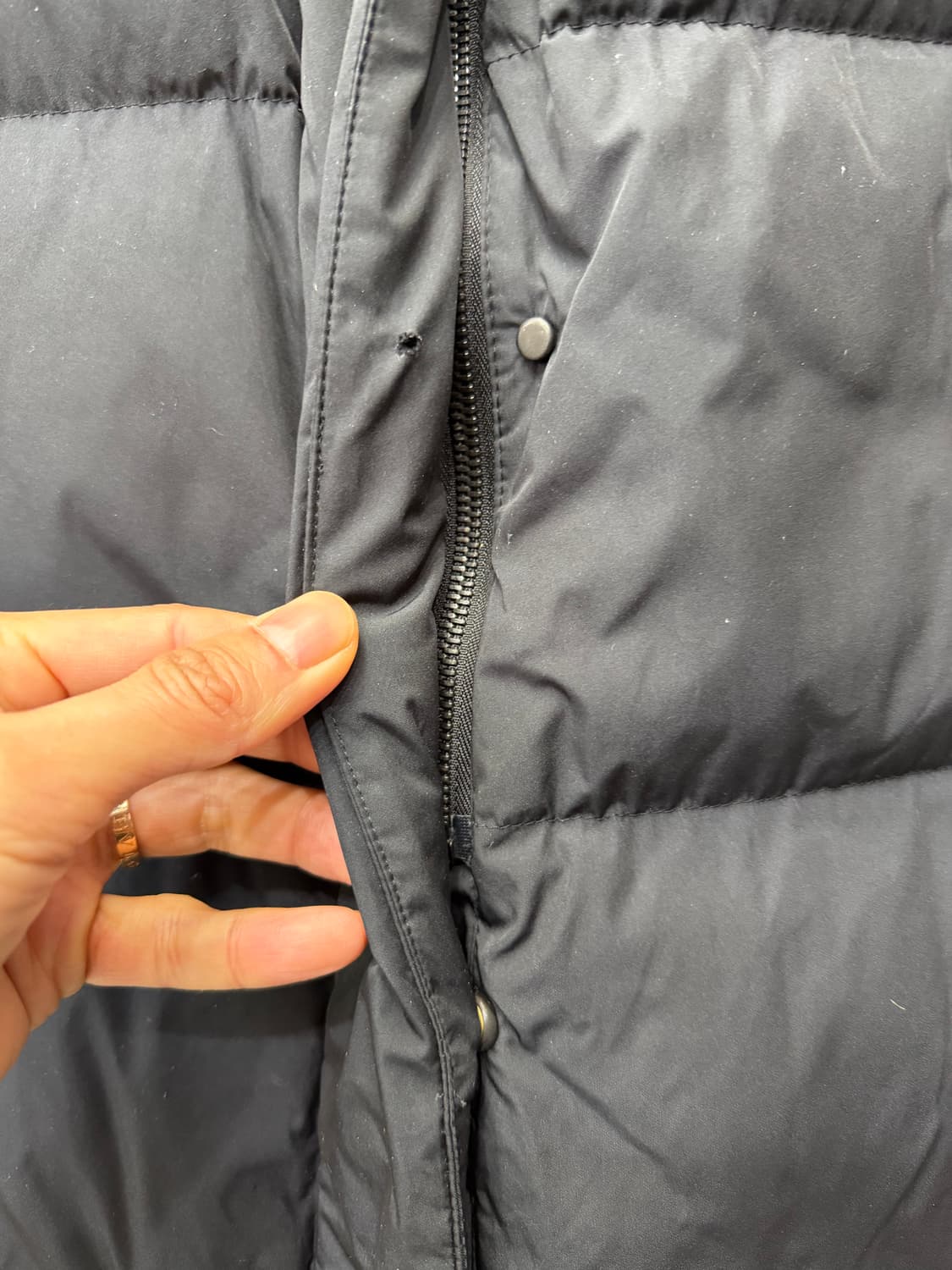 정품) 타임 한섬 여성 블랙 후드 패딩 82F 상품이미지6