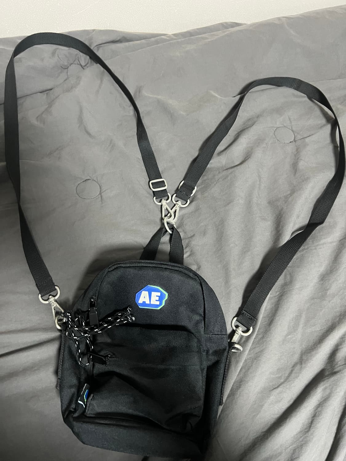 아더에러 스톤로고 미니백 19FW 상품이미지3