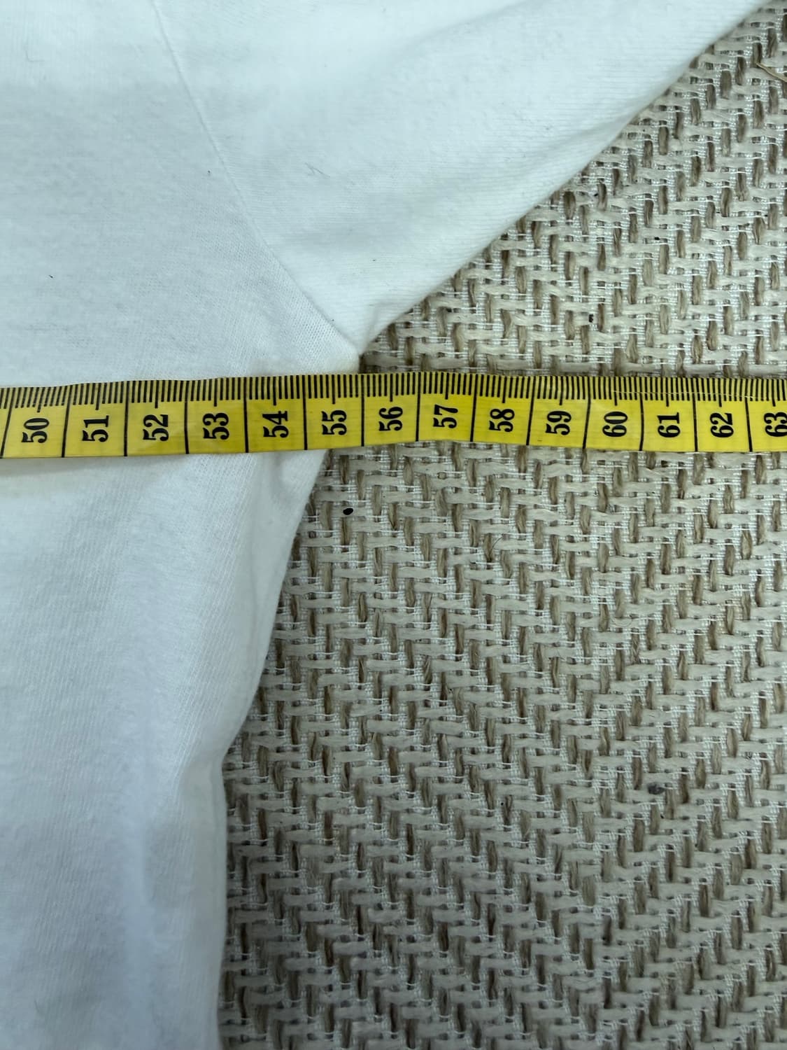 정품) 꼼데가르송 24ss 남성 반팔티 XL 상품이미지9