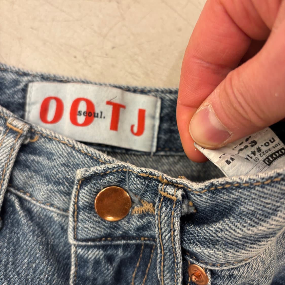 Ootj 워싱 커브드 데님 팬츠 상품이미지3