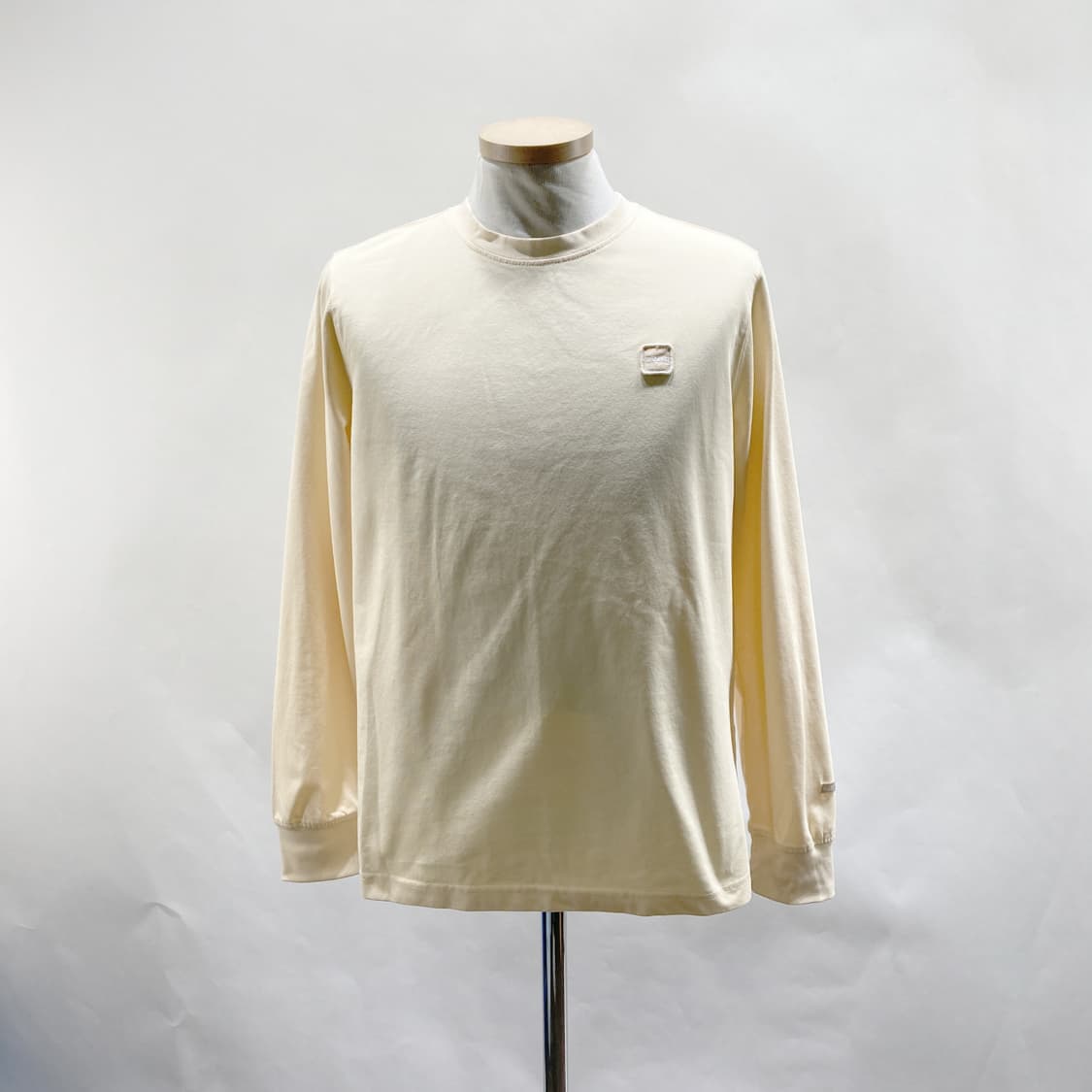 지프 여성라운드긴팔티셔츠 M 95 상품이미지1