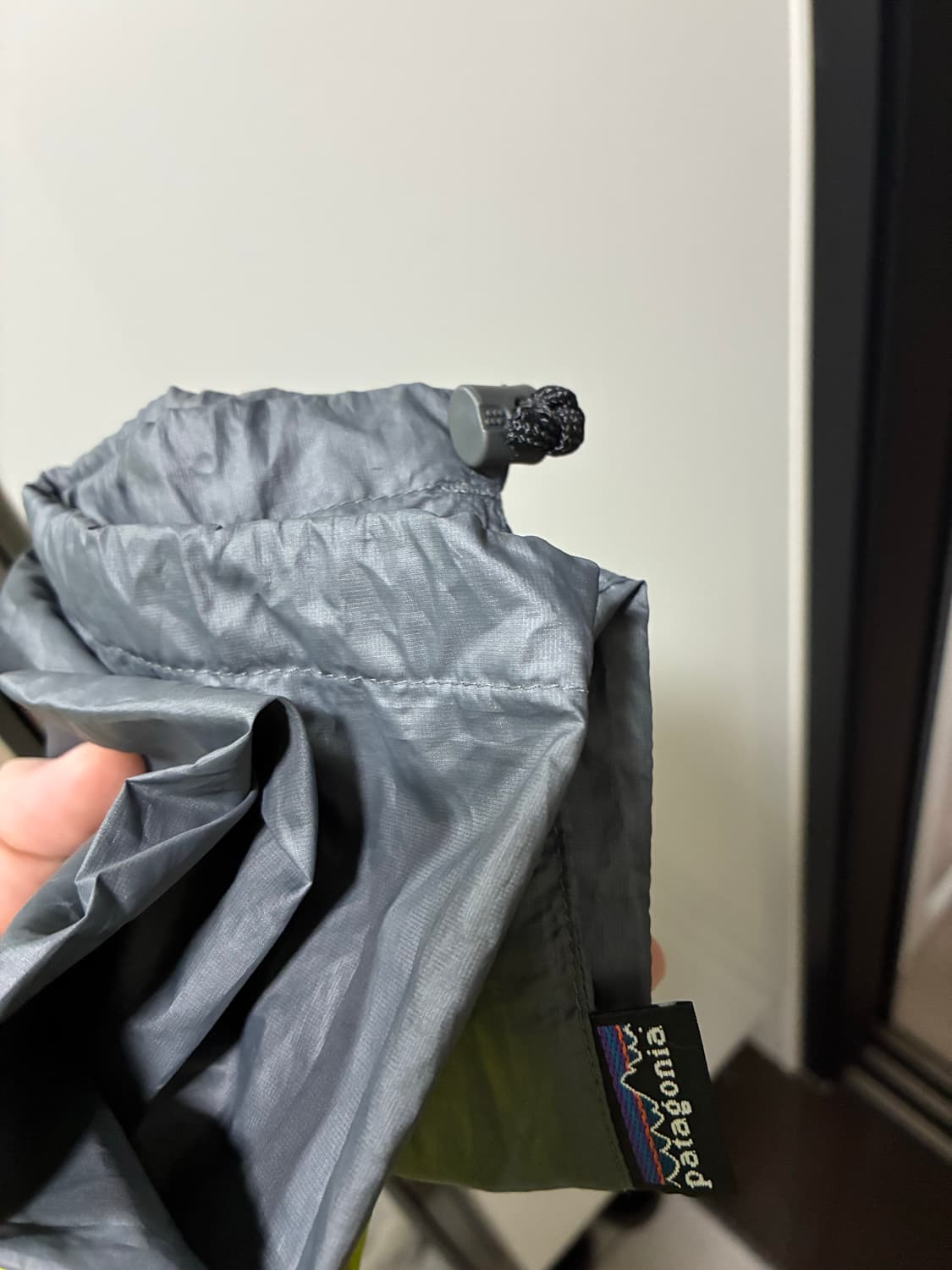 파타고니아 다스 파카 das 00s 라임 게코그린 프리마로프트 상품이미지10