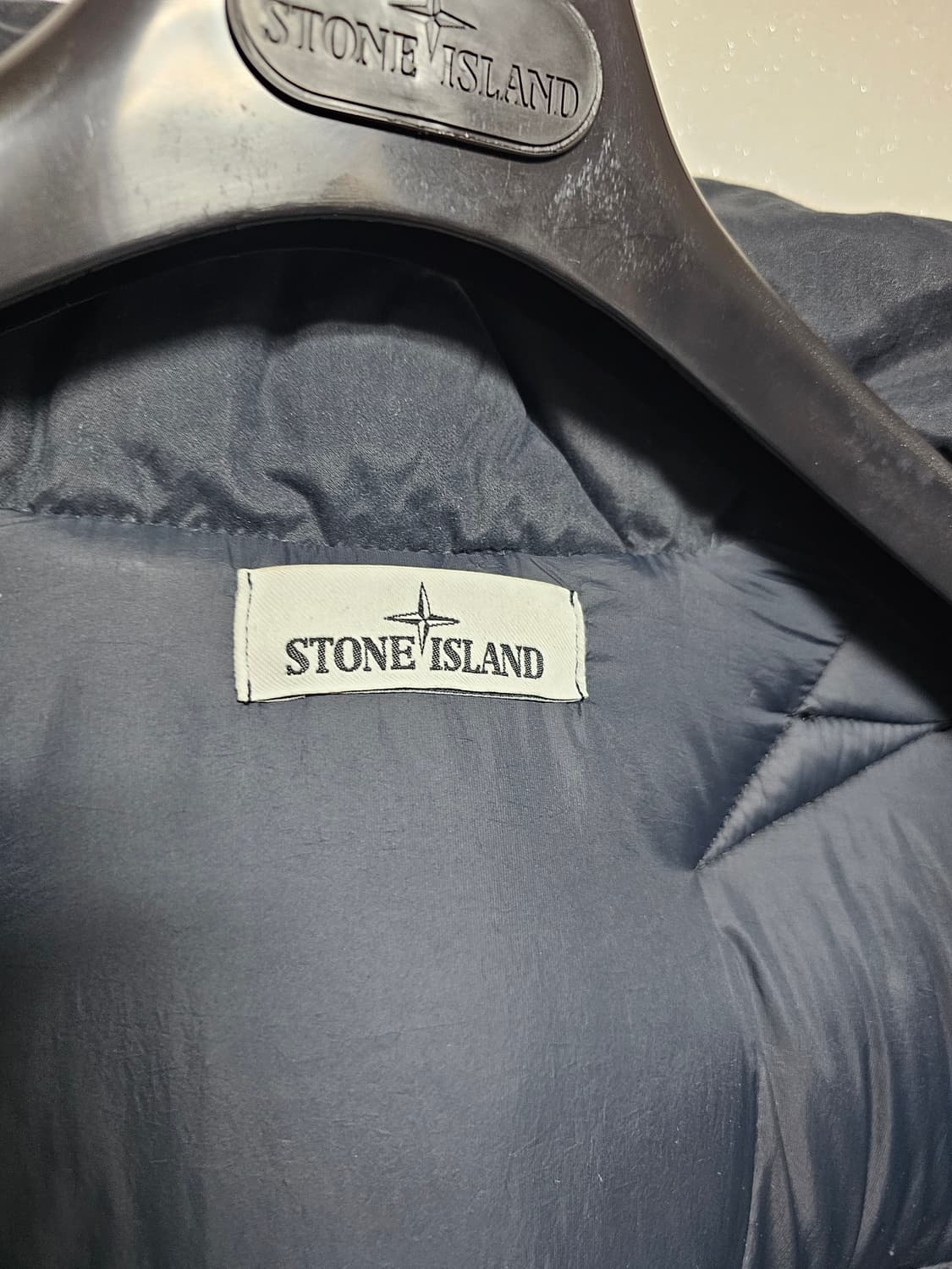 스톤아일랜드 오가닉 필 텔라 다운 패딩 상품이미지4