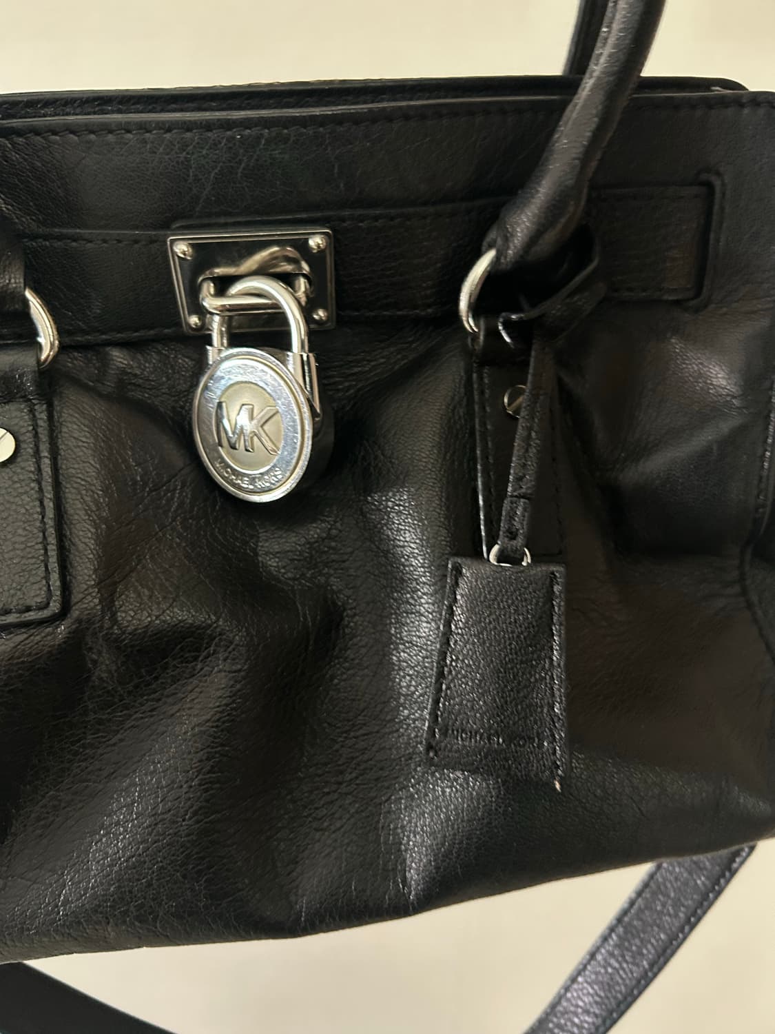 마이클코어스mk 은장 레더백 숄더백 상품이미지2