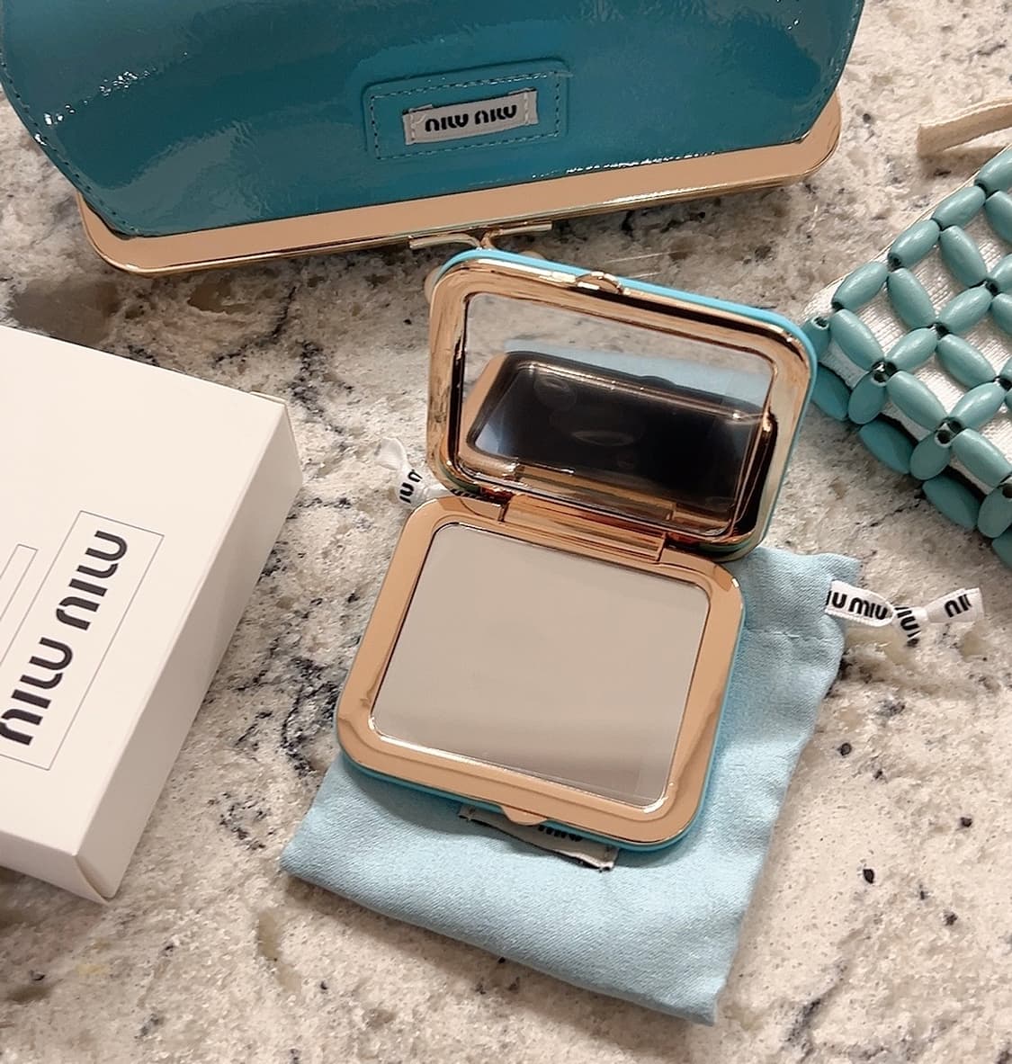 미우미우 하늘 양면 손거울 상품이미지2