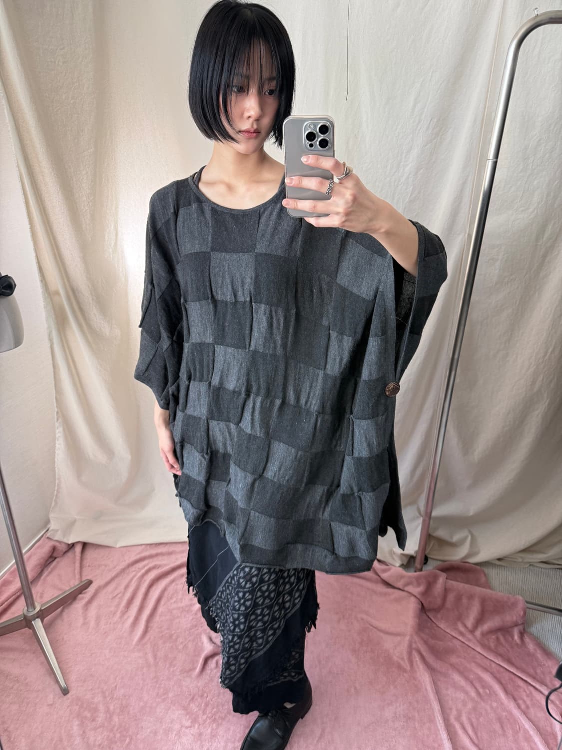 Koibito Misaki 루즈핏 니트 케이프 상품이미지1