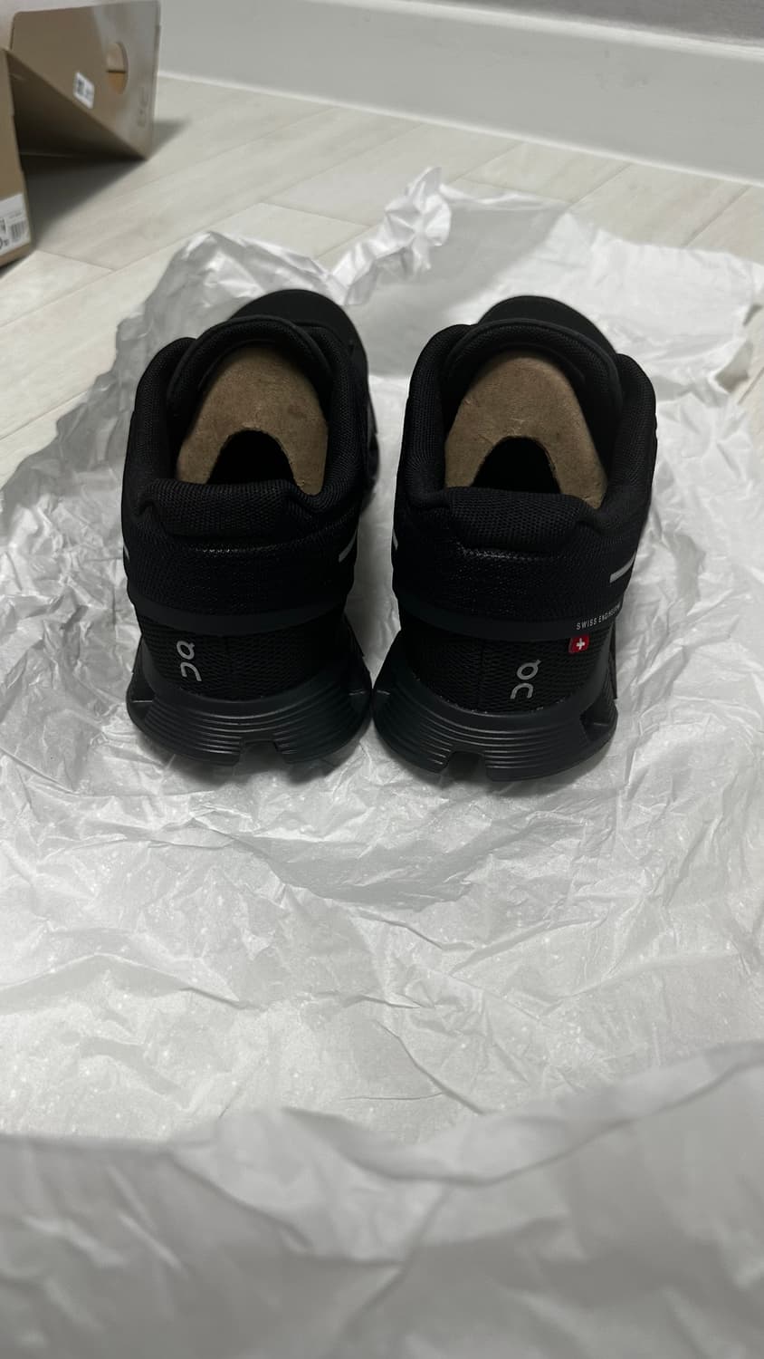 (W) On Running Cloud 5 All Black 6.5 상품이미지4