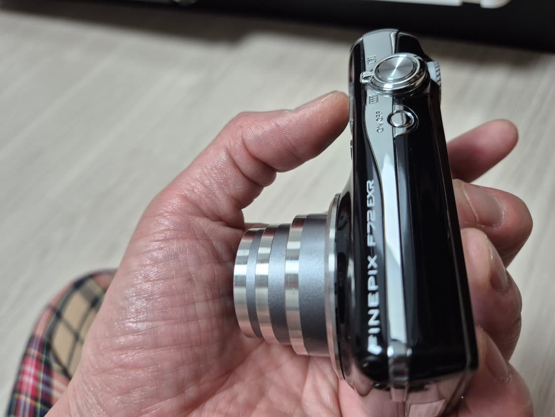 후지 파인픽스 F72 EXR  상품이미지6