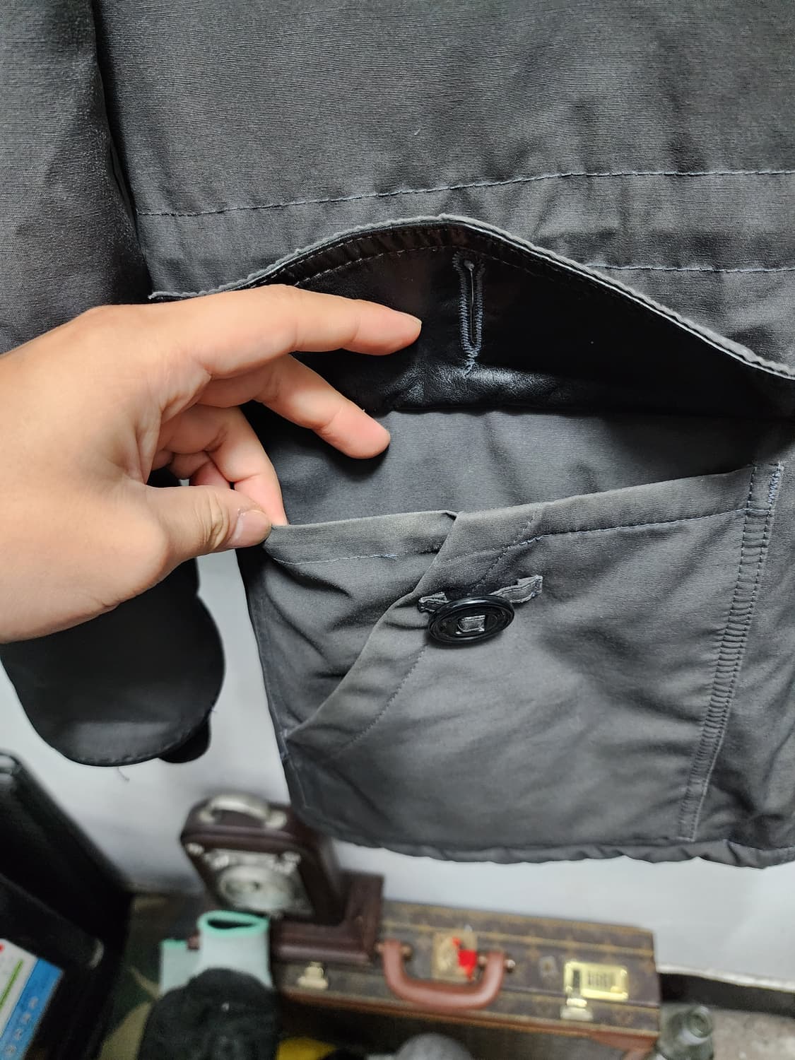 캐나다구스 가죽배색 밴프 전투용 파카 상품이미지8