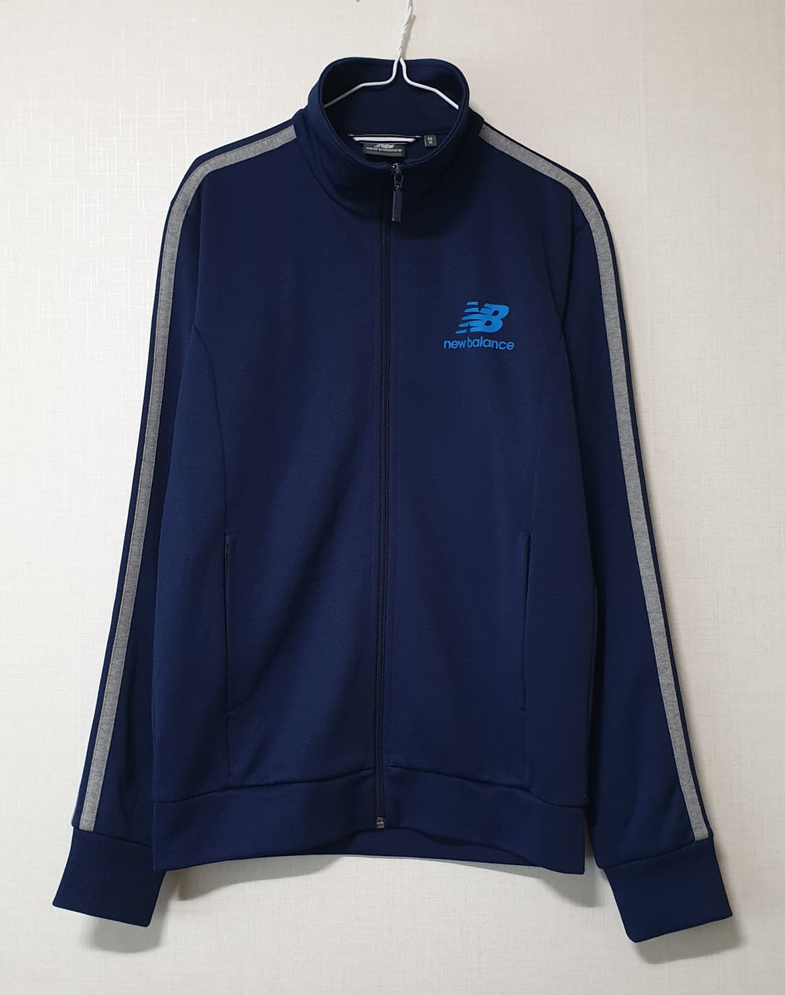 뉴발란스 운동복 집업 95사이즈 상품이미지1