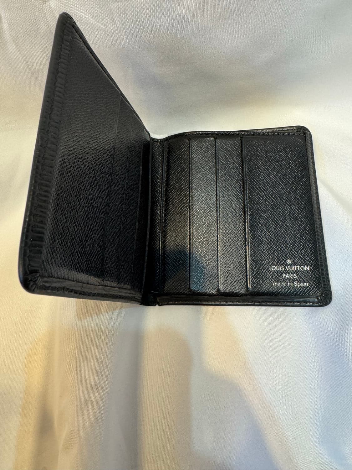 루이비통 에삐 레더 지갑 상품이미지6