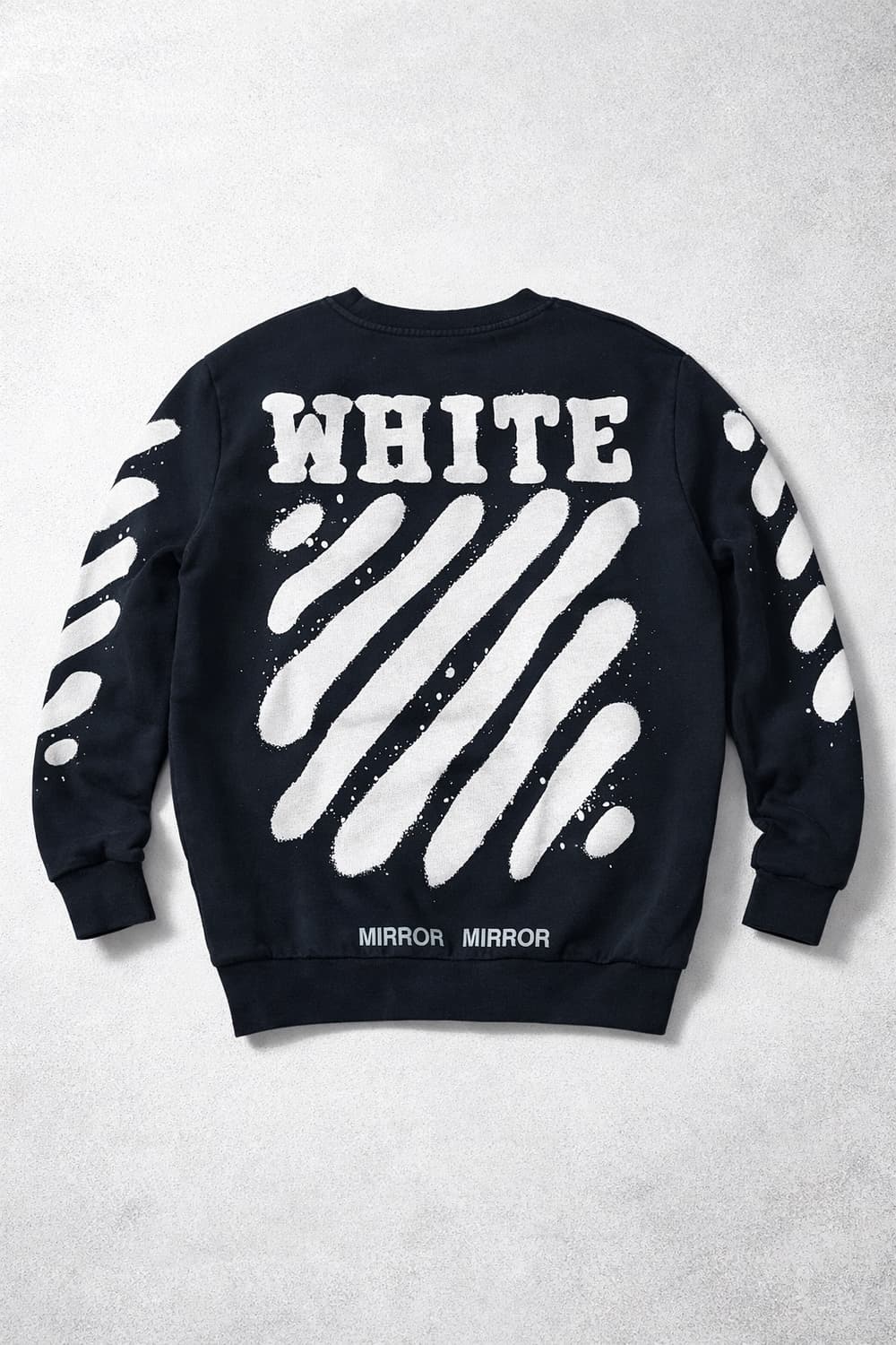 화이트 오프 맨투맨 상품이미지1