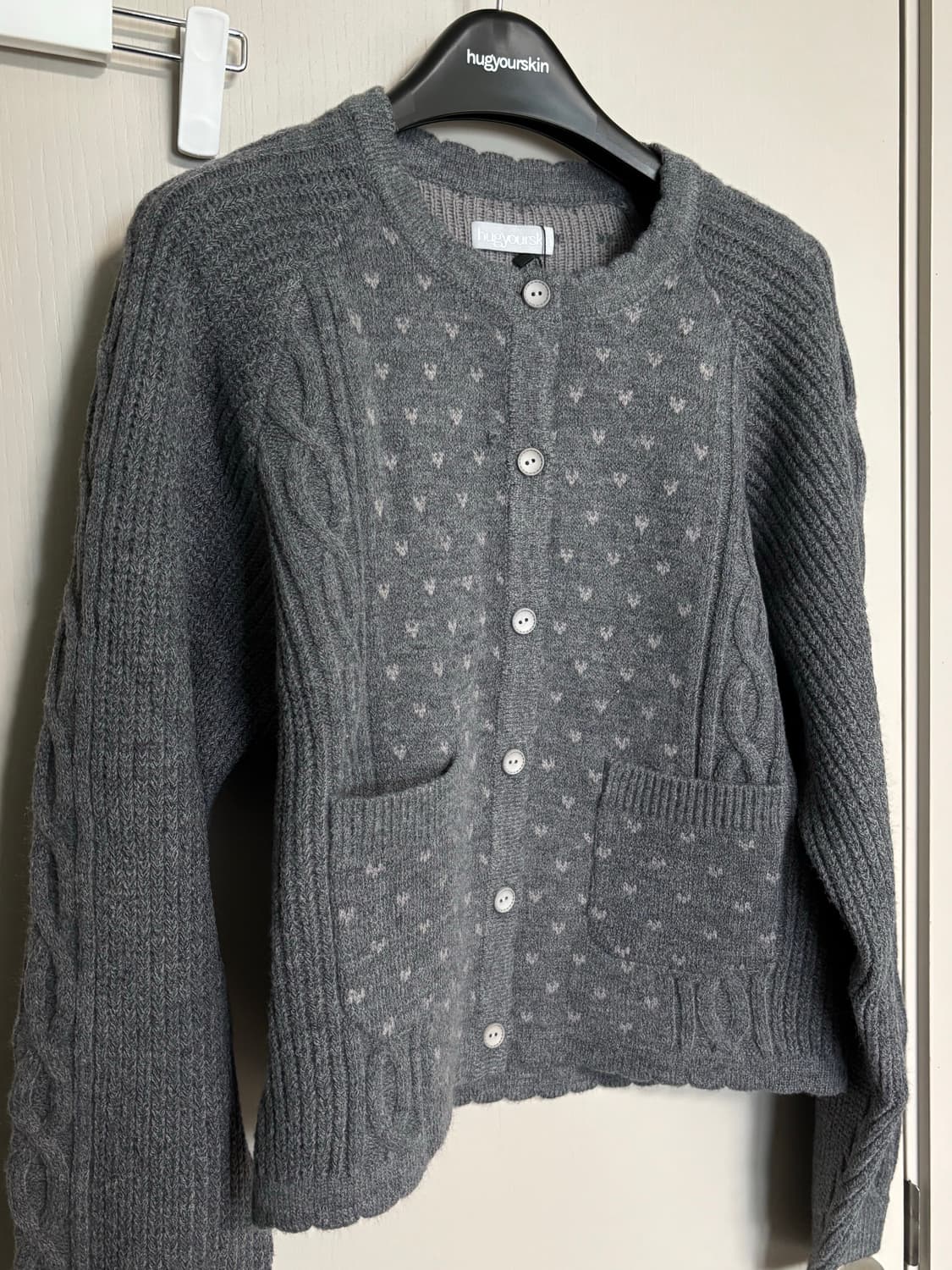 허그유어스킨 빈티지 러플 니트 가디건 (그레이) 상품이미지6