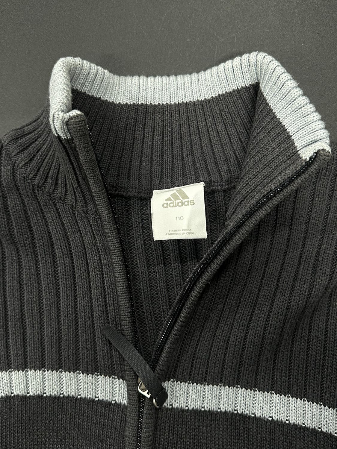 아디다스 차콜 니트 집업 자켓 상품이미지4