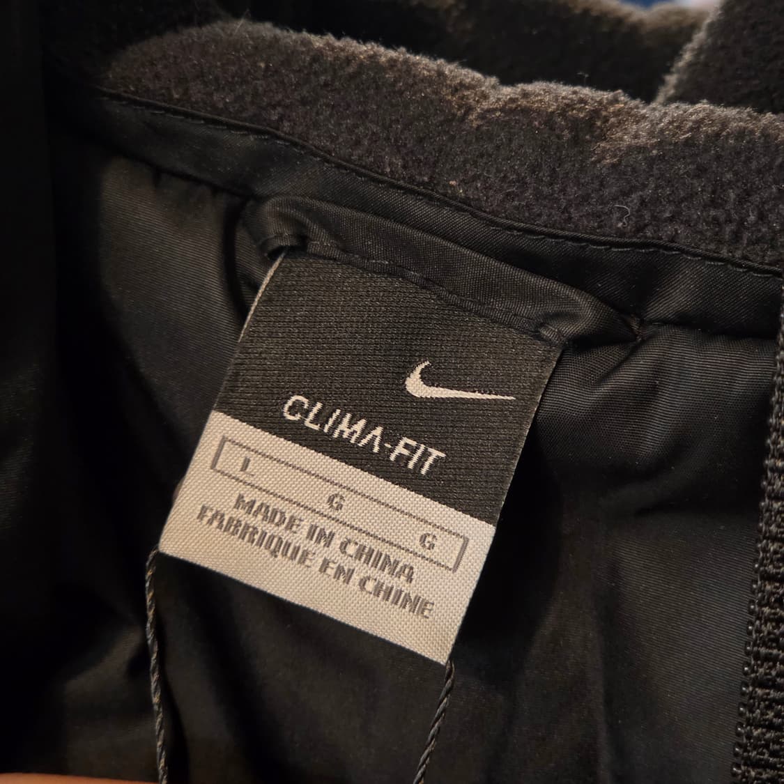 NIKE 블랙 누빔 후드 바람막이 점퍼 상품이미지7