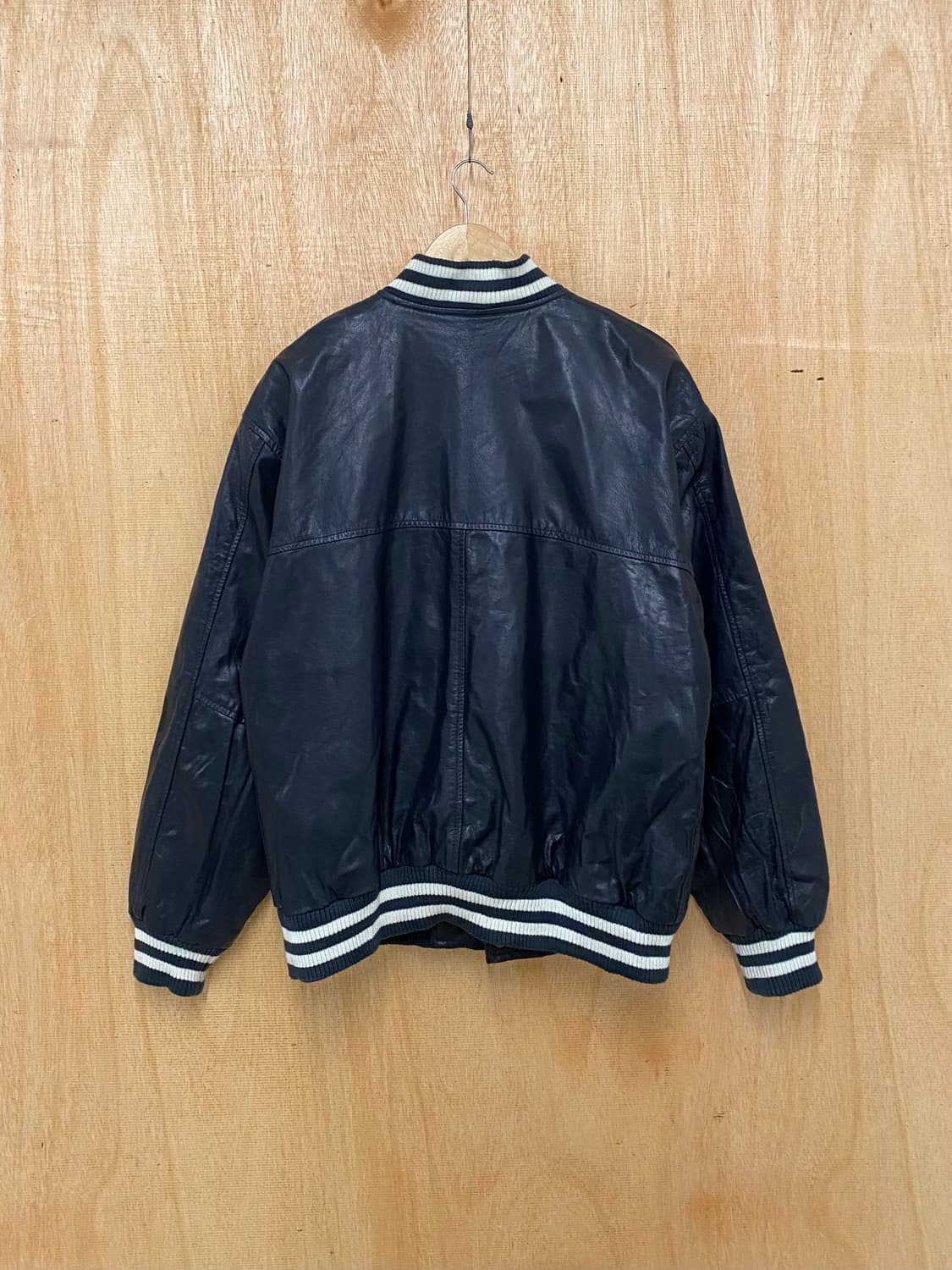 90~00s VTG leather varsity jacket 레더 바시티 상품이미지2