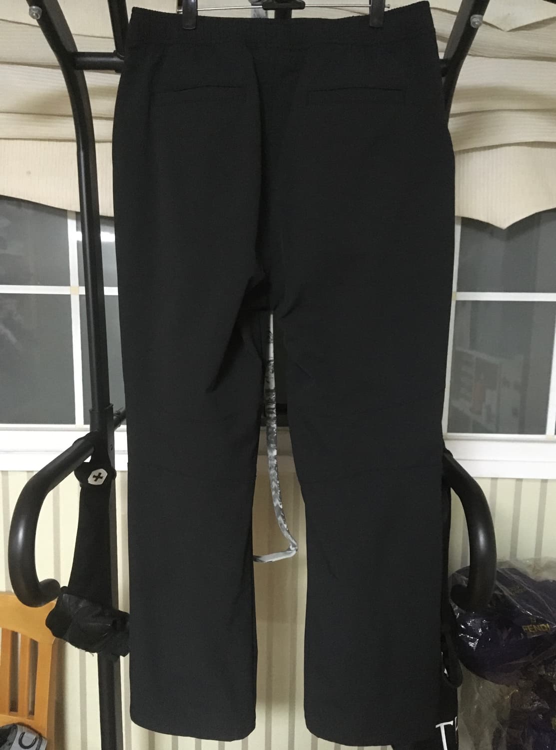 어반사이드 트레일모드 기모 팬츠 블랙 판매합니다 상품이미지5