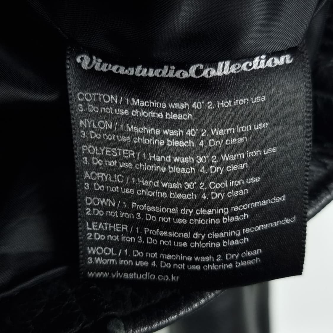 [비바스튜디오] 리얼 램스킨 사선 라이더 자켓 블랙 M17905 상품이미지8