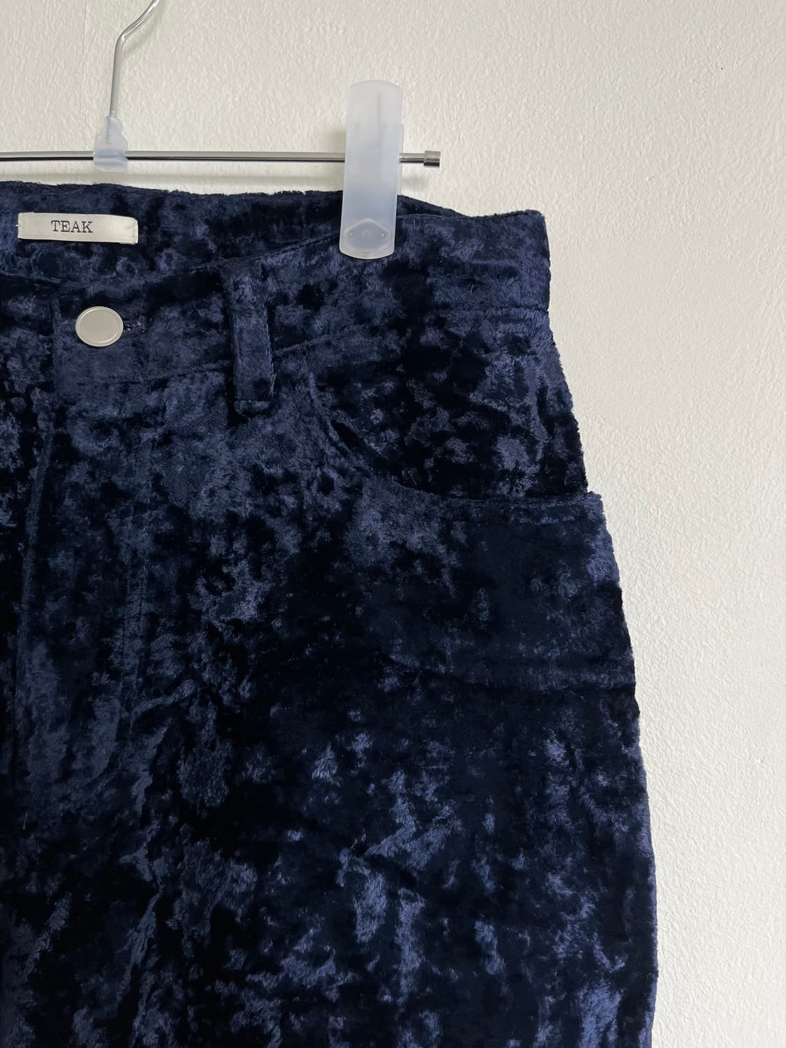 VELVET BOUCLE STRAIGHT PANTS 상품이미지7